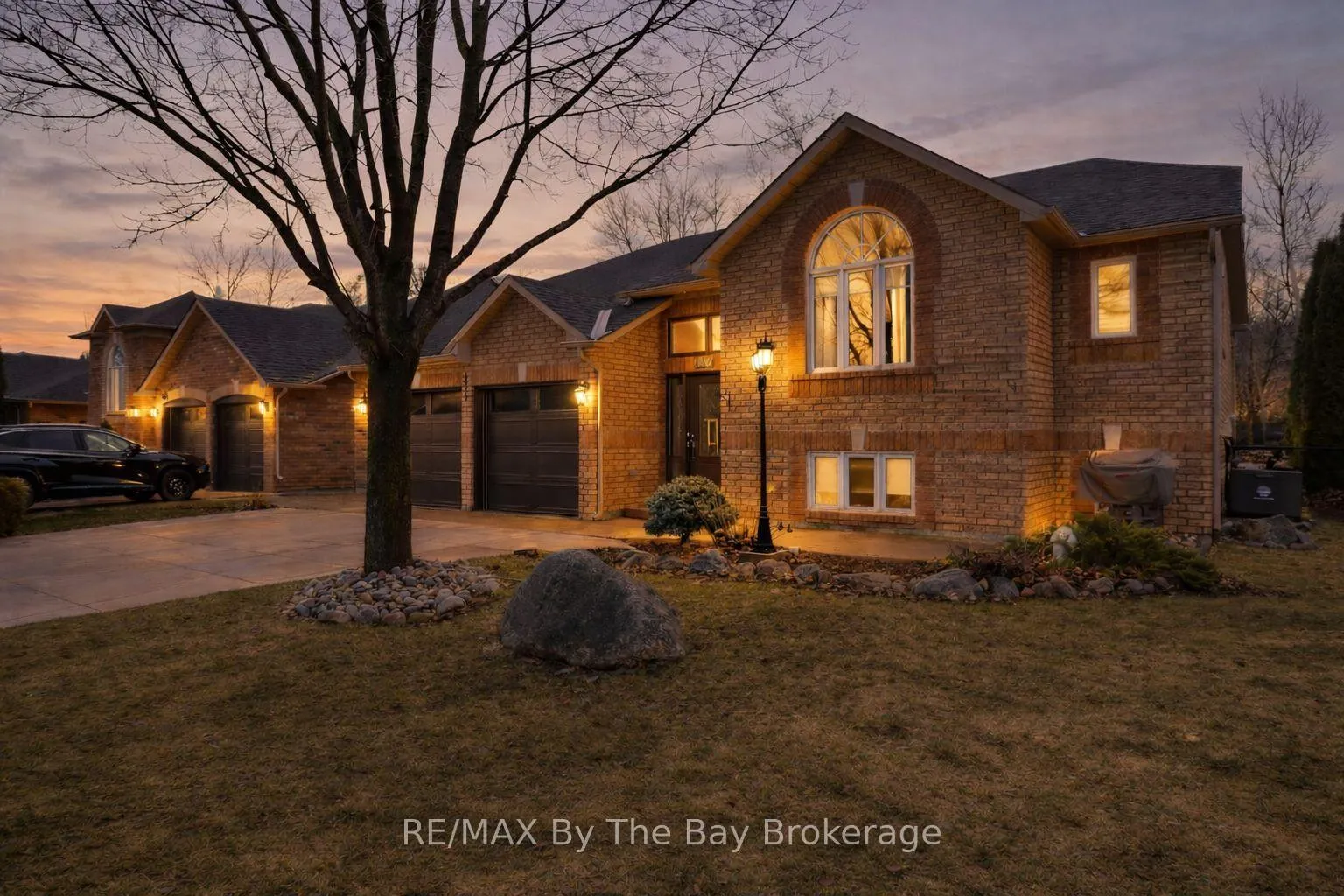 Photo 1 of 435 Ramblewood Drive, Wasaga Beach — HOMEH