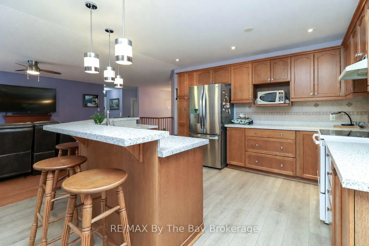 Photo 16 of 435 Ramblewood Drive, Wasaga Beach — HOMEH