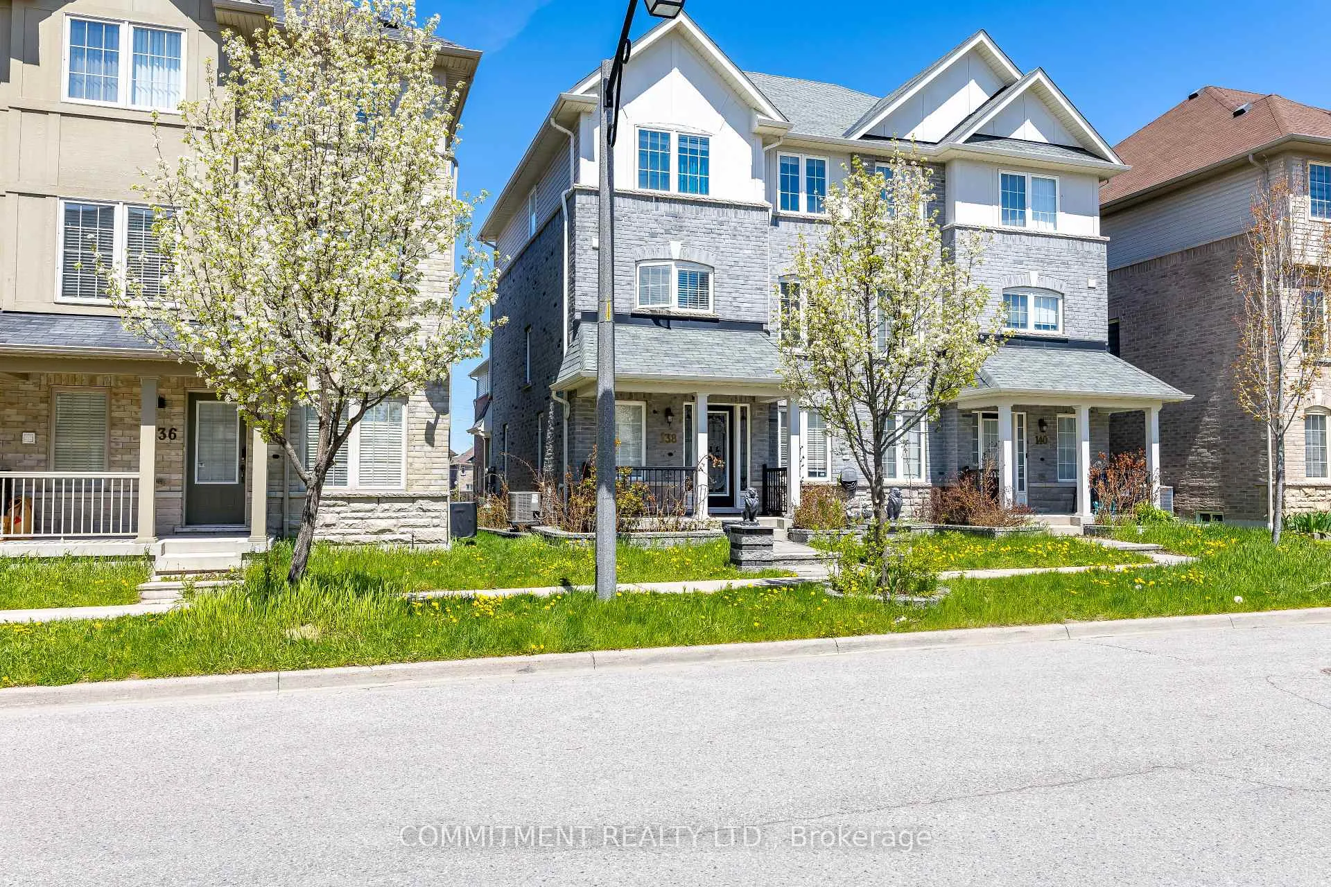 Photo 4 of 138 Barnham Street, Ajax, Central East — HOMEH