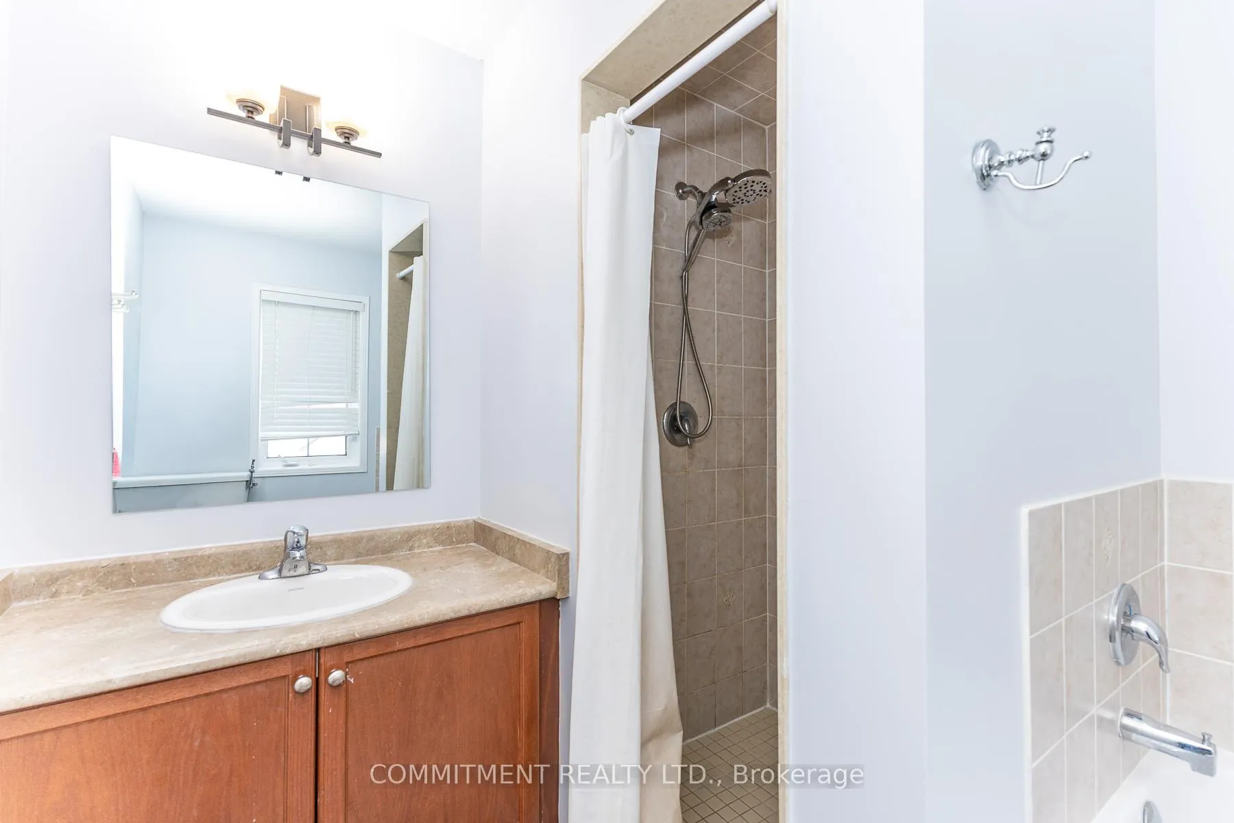 Photo 31 of 138 Barnham Street, Ajax, Central East — HOMEH