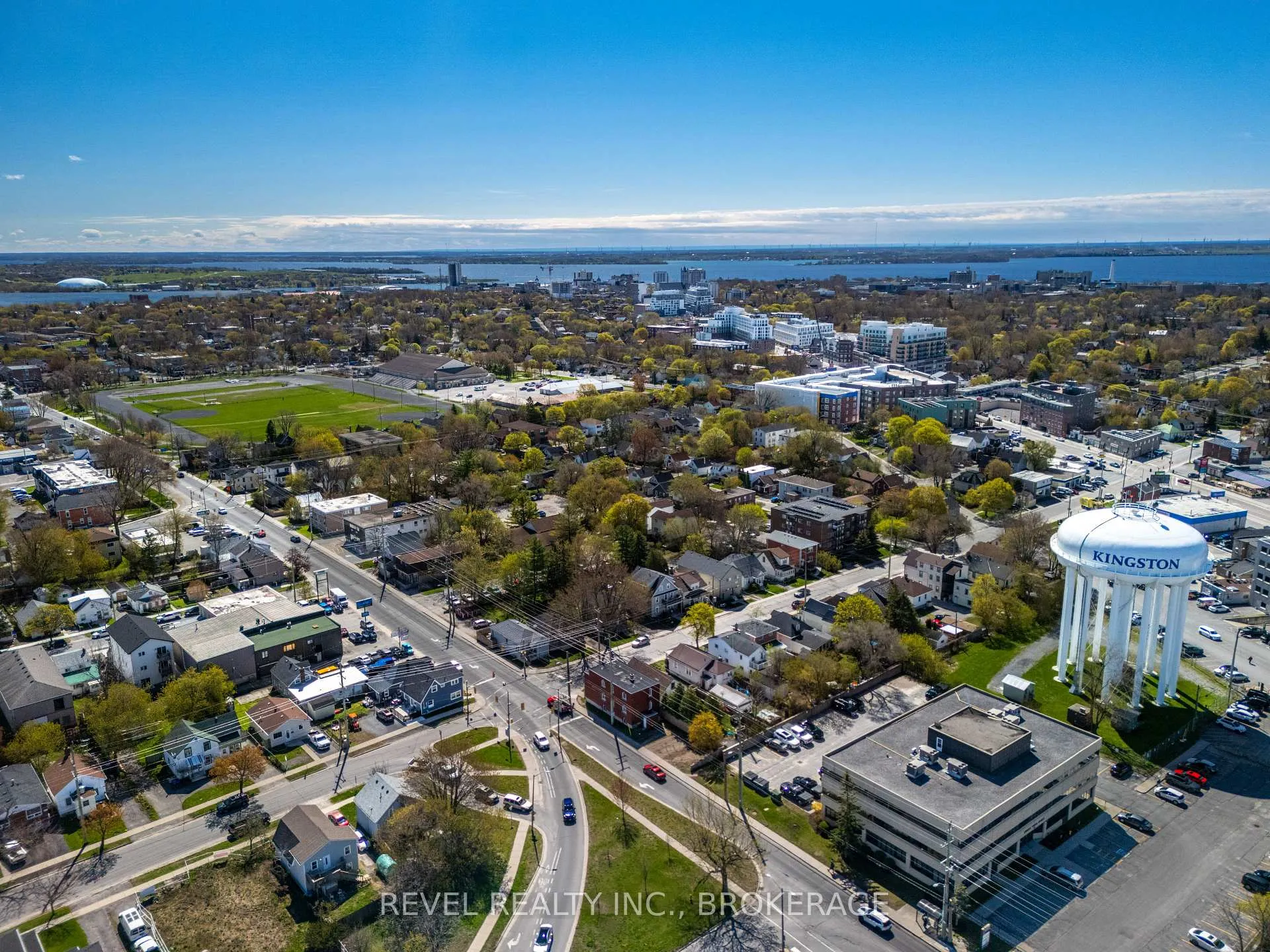 Photo 14 of 546 Macdonnell Street, Kingston, East of Sir John A. Blvd — HOMEH