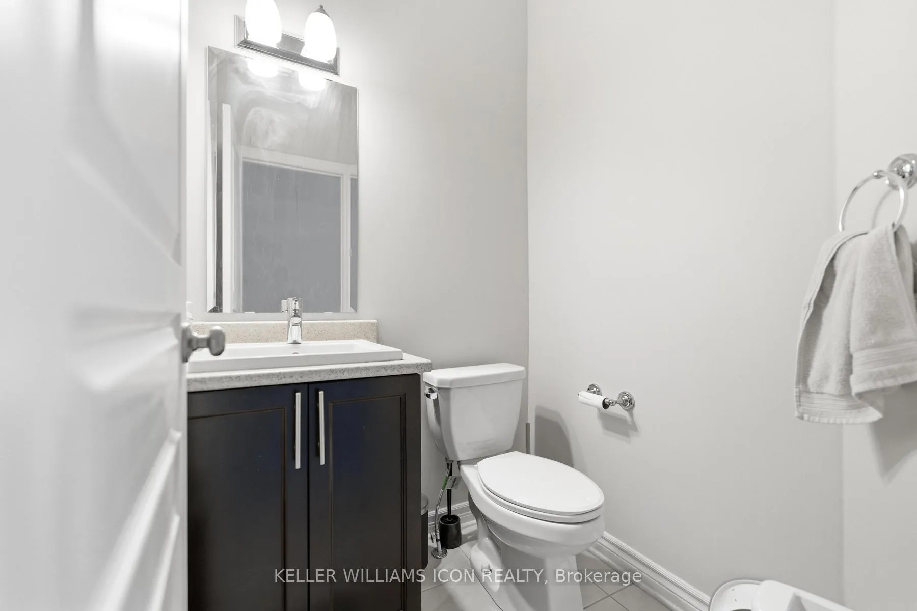 Photo 7 of 726 Guardian Grove, Ottawa, Riverside South/Gloucester Glen — HOMEH