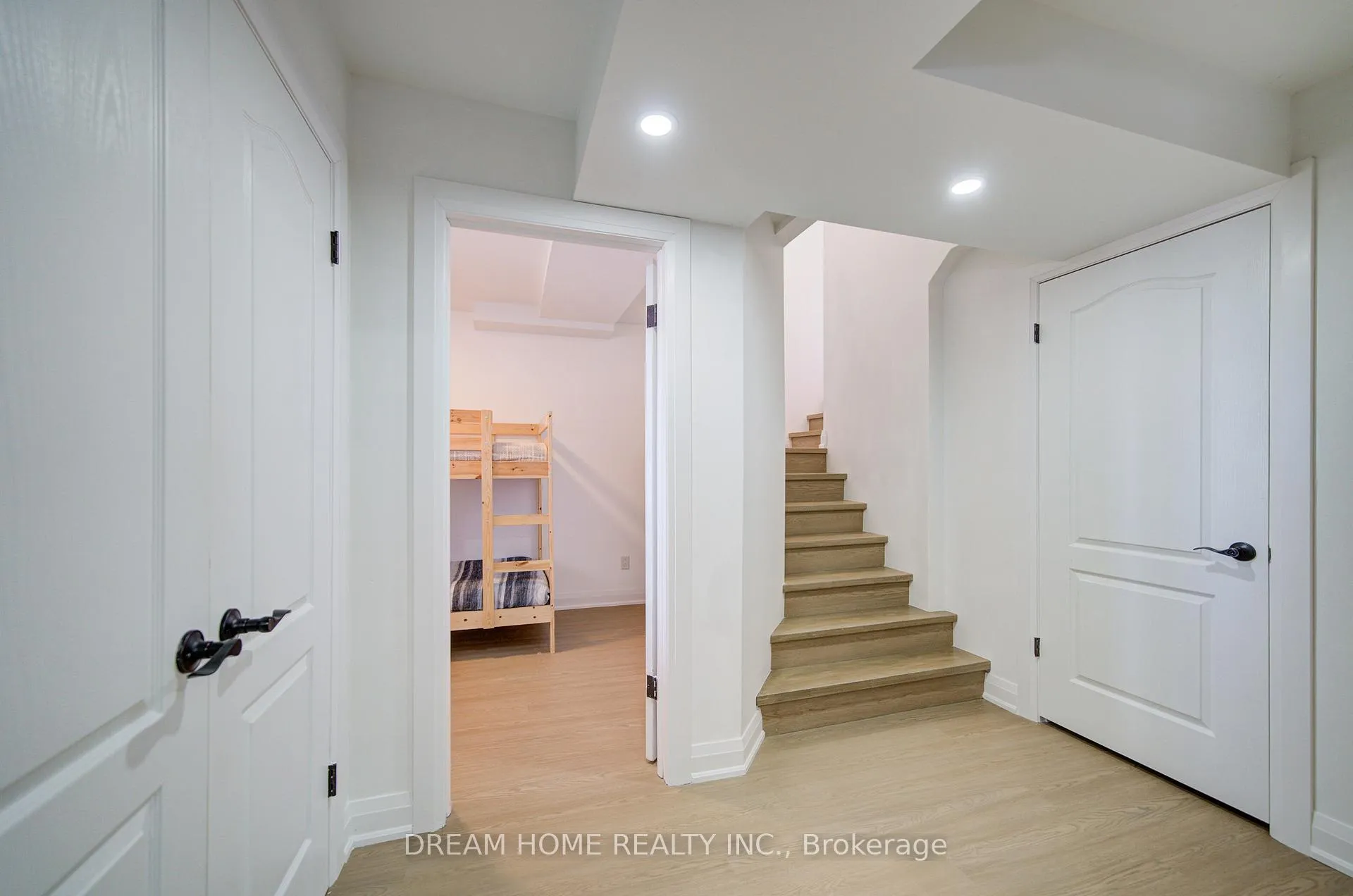 Photo 36 of 339 Carnegie Beach Road, Scugog, Rural Scugog — HOMEH