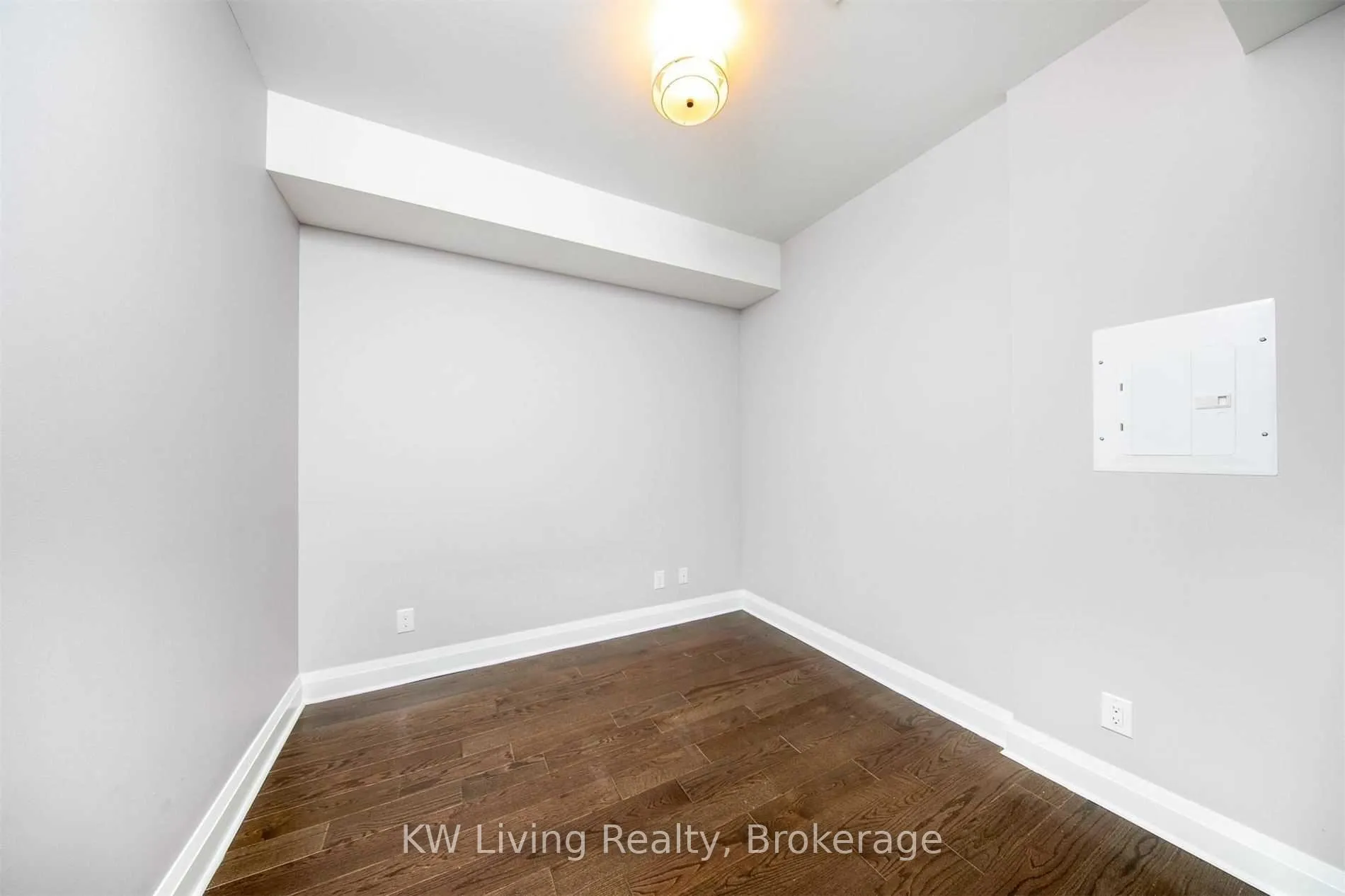 Photo 11 of Unit 4306, 1080 Bay Street, Toronto, Bay Street Corridor — HOMEH