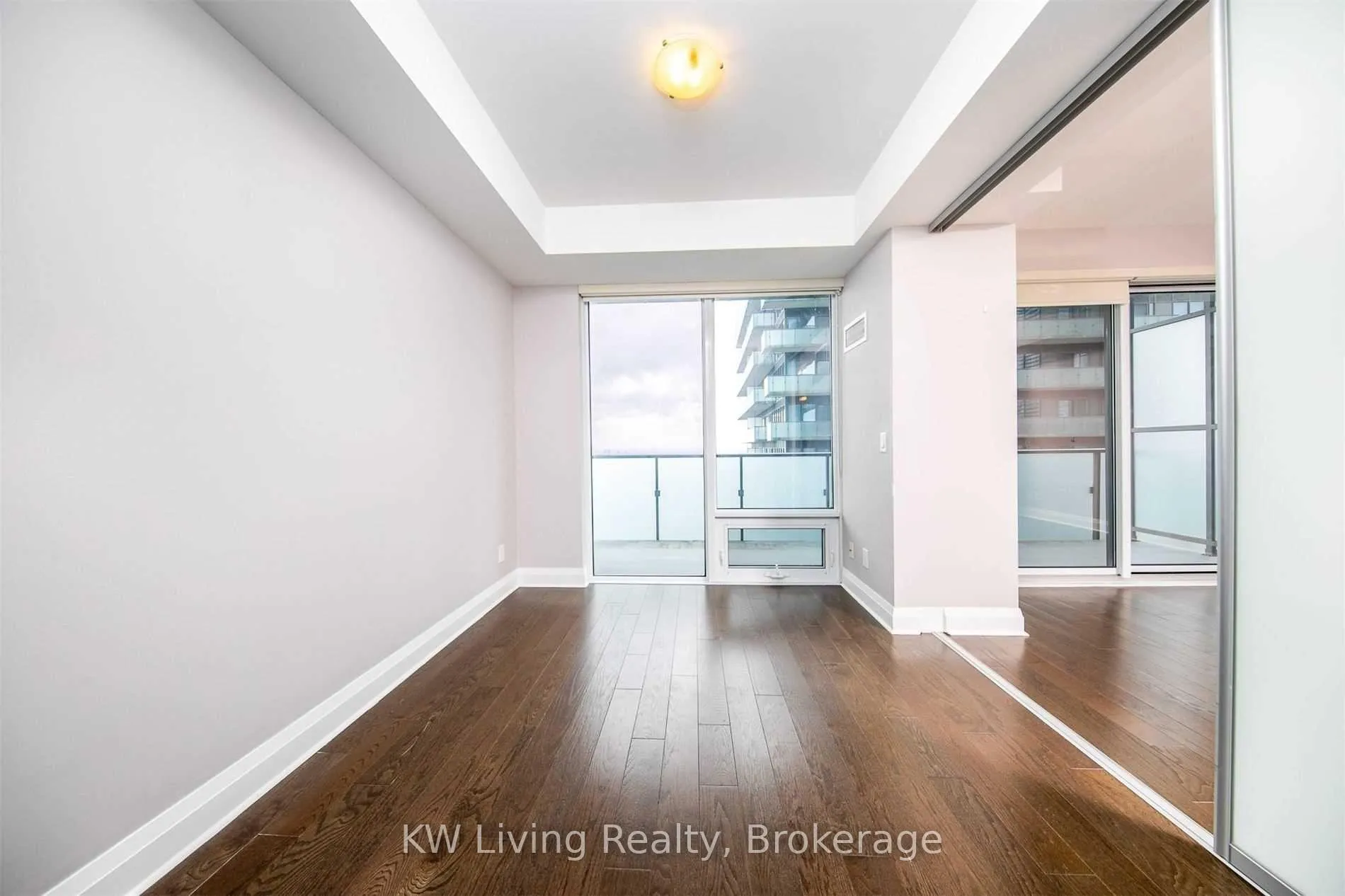 Photo 17 of Unit 4306, 1080 Bay Street, Toronto, Bay Street Corridor — HOMEH