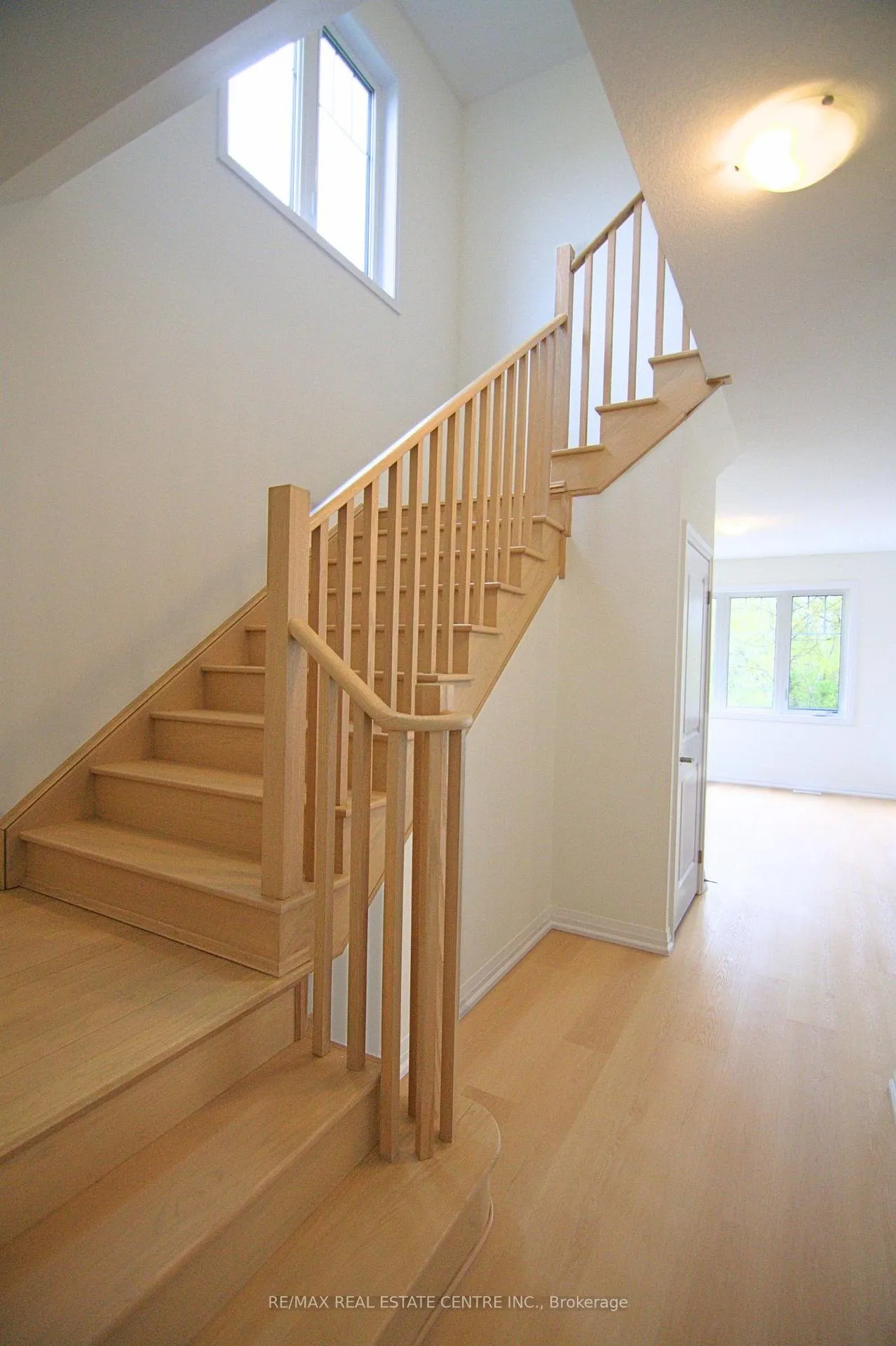 Photo 3 of 335 Starlight Avenue, Woolwich — HOMEH