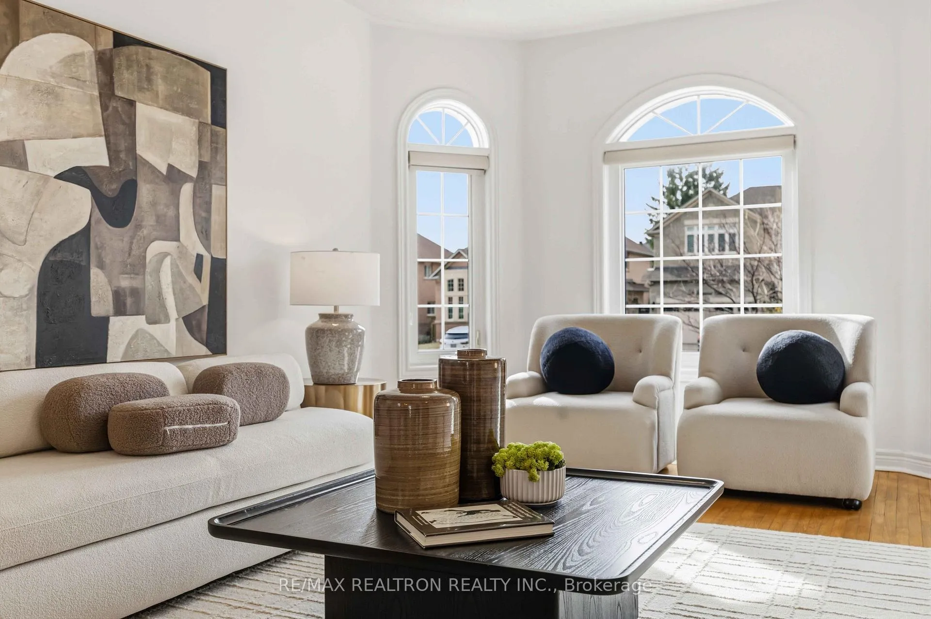 Photo 7 of 53 Boxwood Crescent, Markham, Rouge Fairways — HOMEH