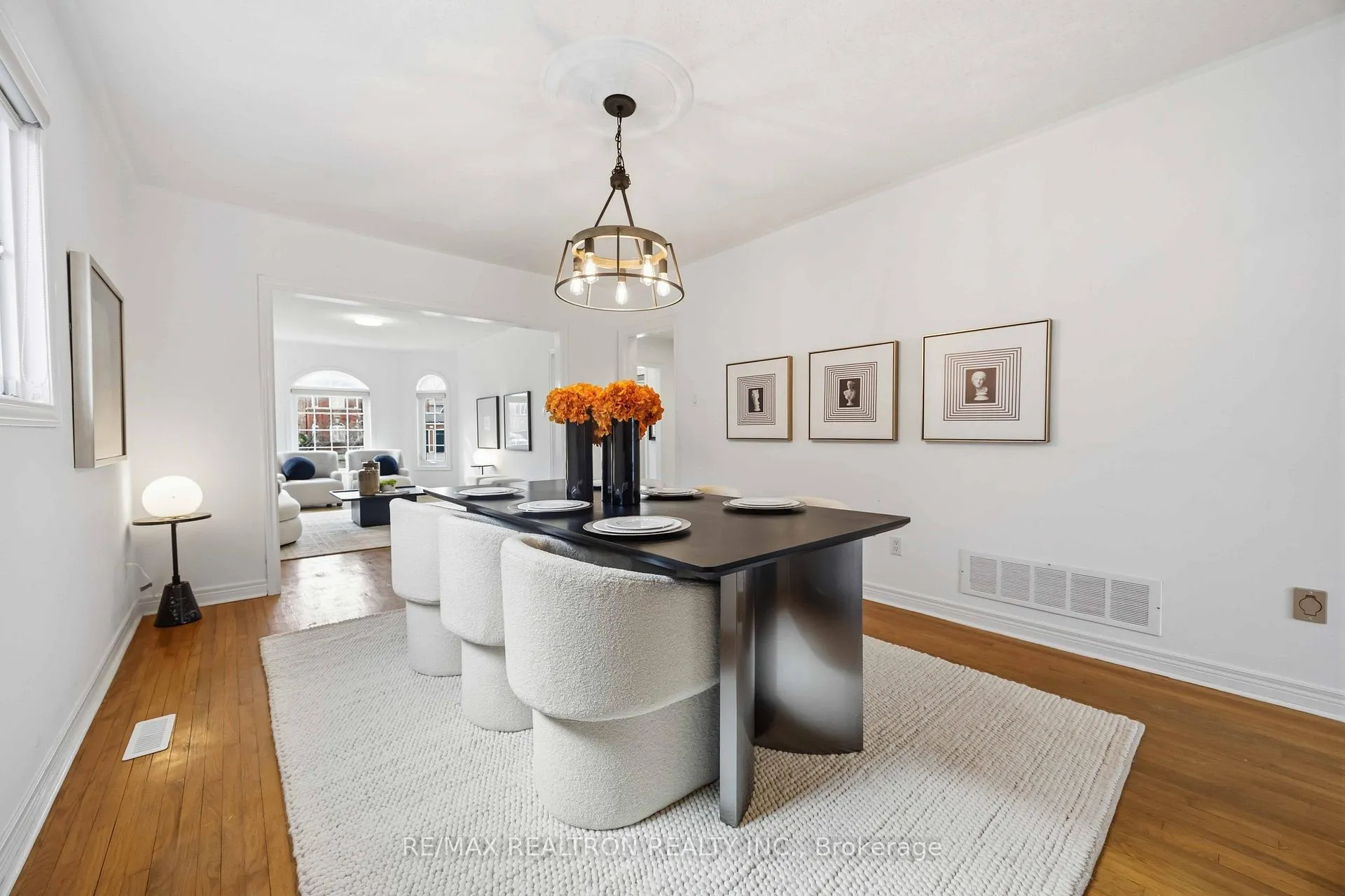 Photo 15 of 53 Boxwood Crescent, Markham, Rouge Fairways — HOMEH