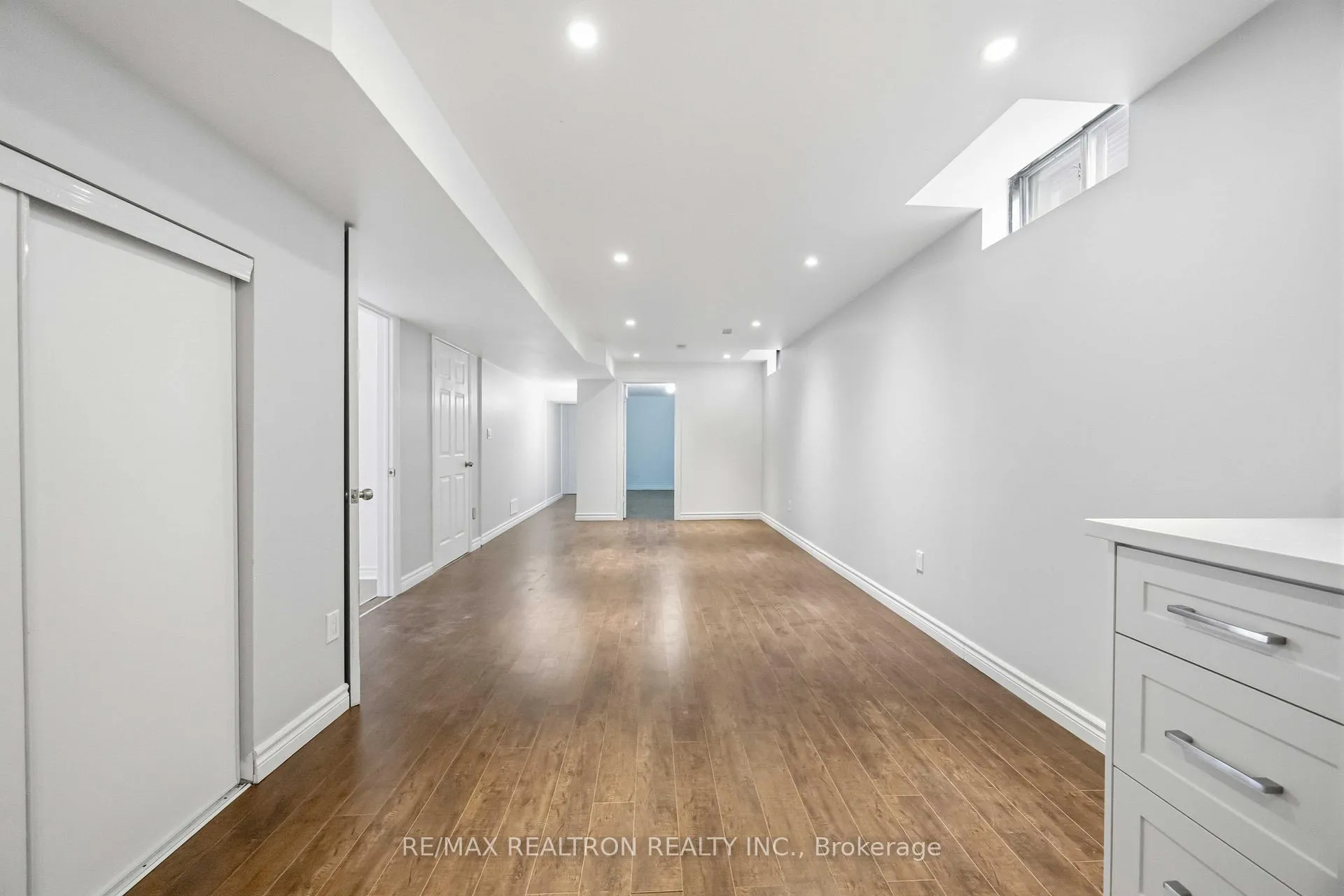 Photo 34 of 53 Boxwood Crescent, Markham, Rouge Fairways — HOMEH