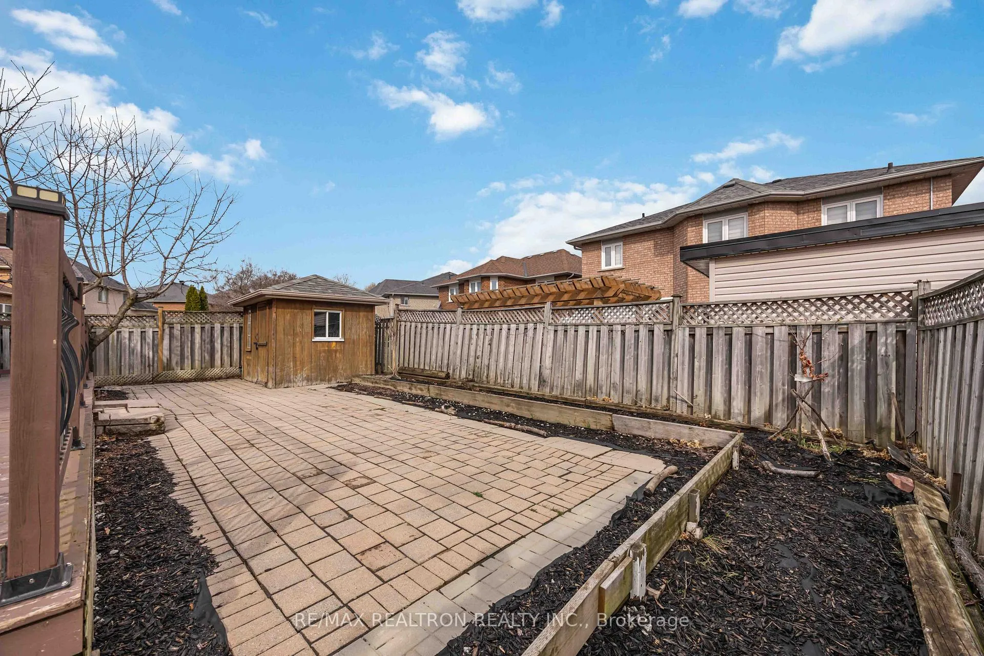 Photo 40 of 53 Boxwood Crescent, Markham, Rouge Fairways — HOMEH