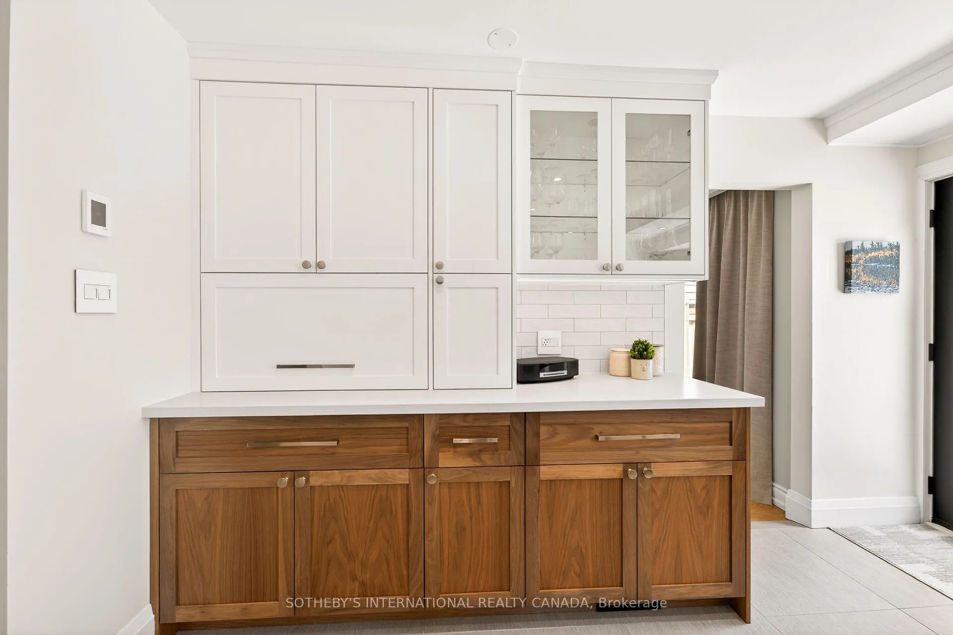 Photo 14 of 499 Wicklow Road, Burlington, Shoreacres — HOMEH
