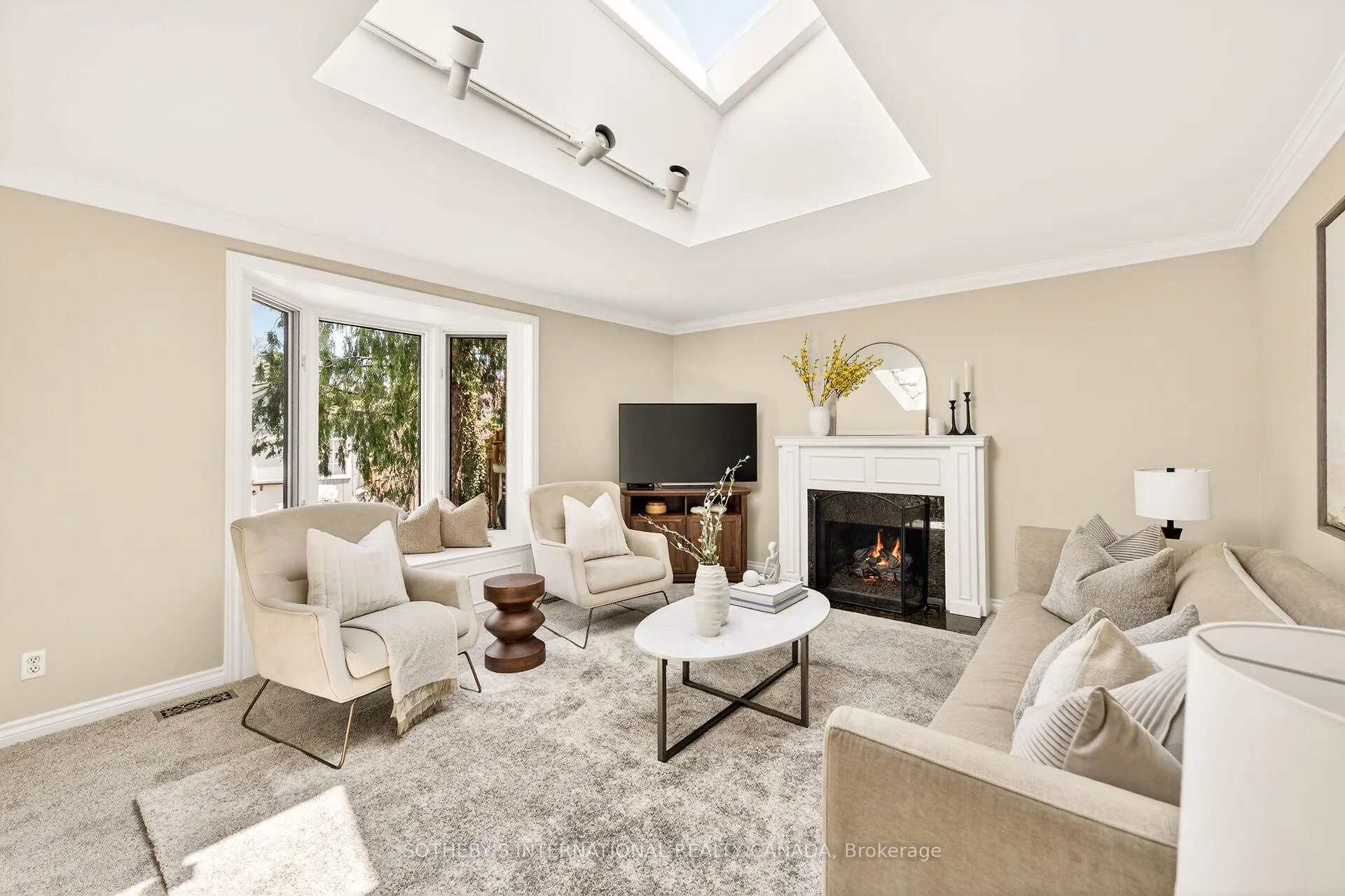 Photo 17 of 499 Wicklow Road, Burlington, Shoreacres — HOMEH
