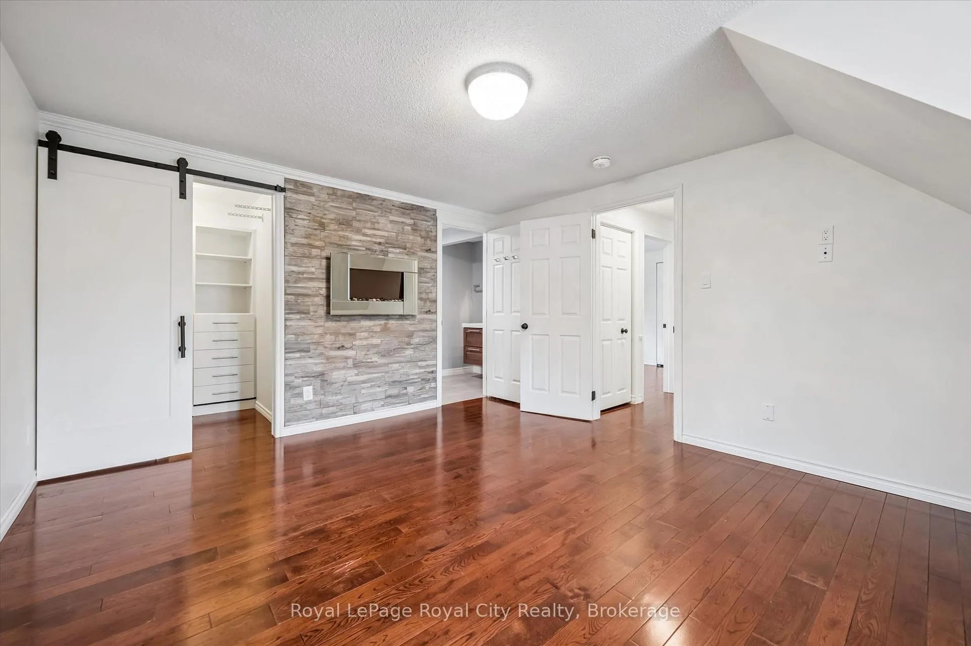 Photo 31 of 184 Harvard Road, Guelph, Kortright West — HOMEH
