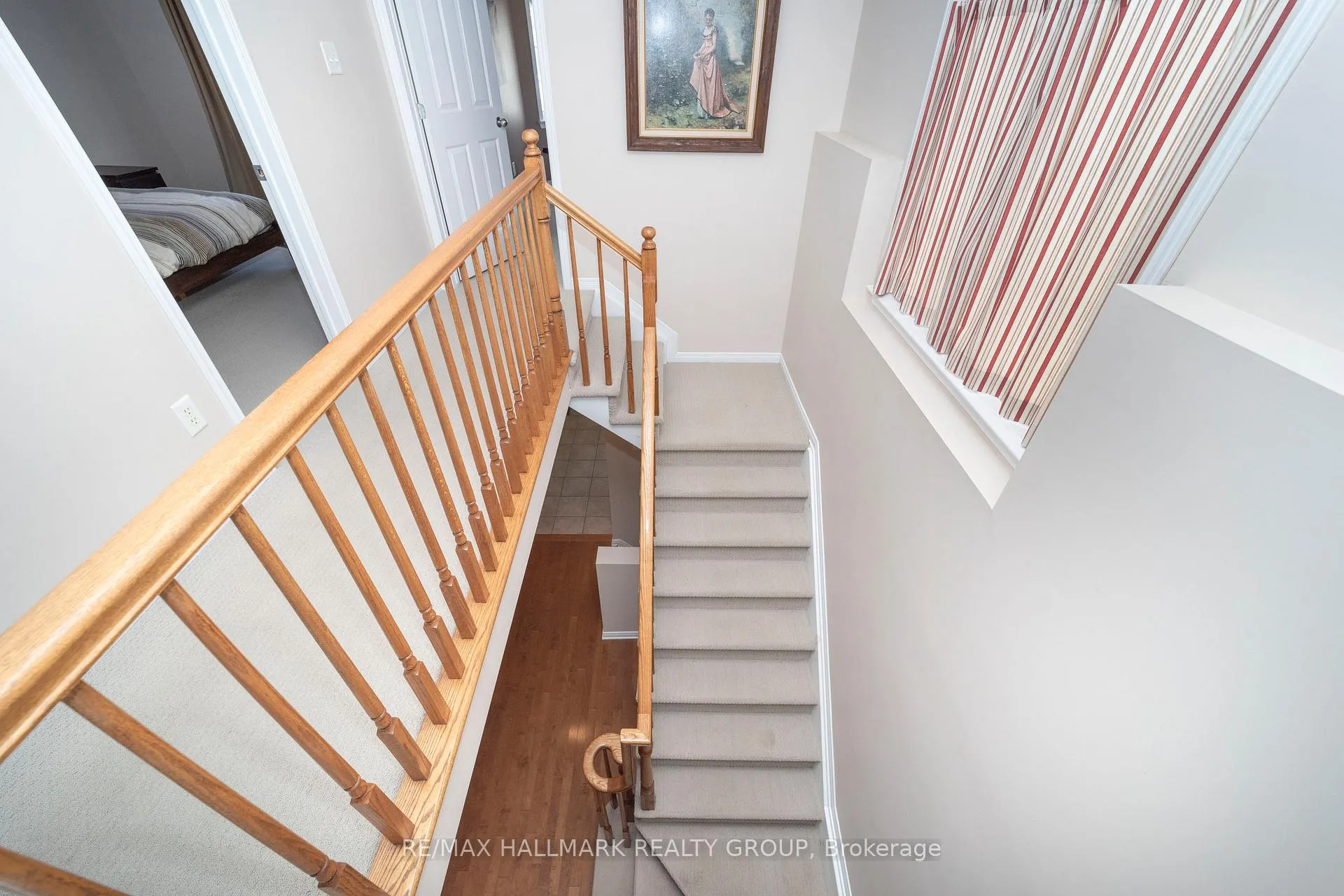 Photo 27 of 10 Fieldberry Private, Ottawa, Barrhaven - Stonebridge — HOMEH