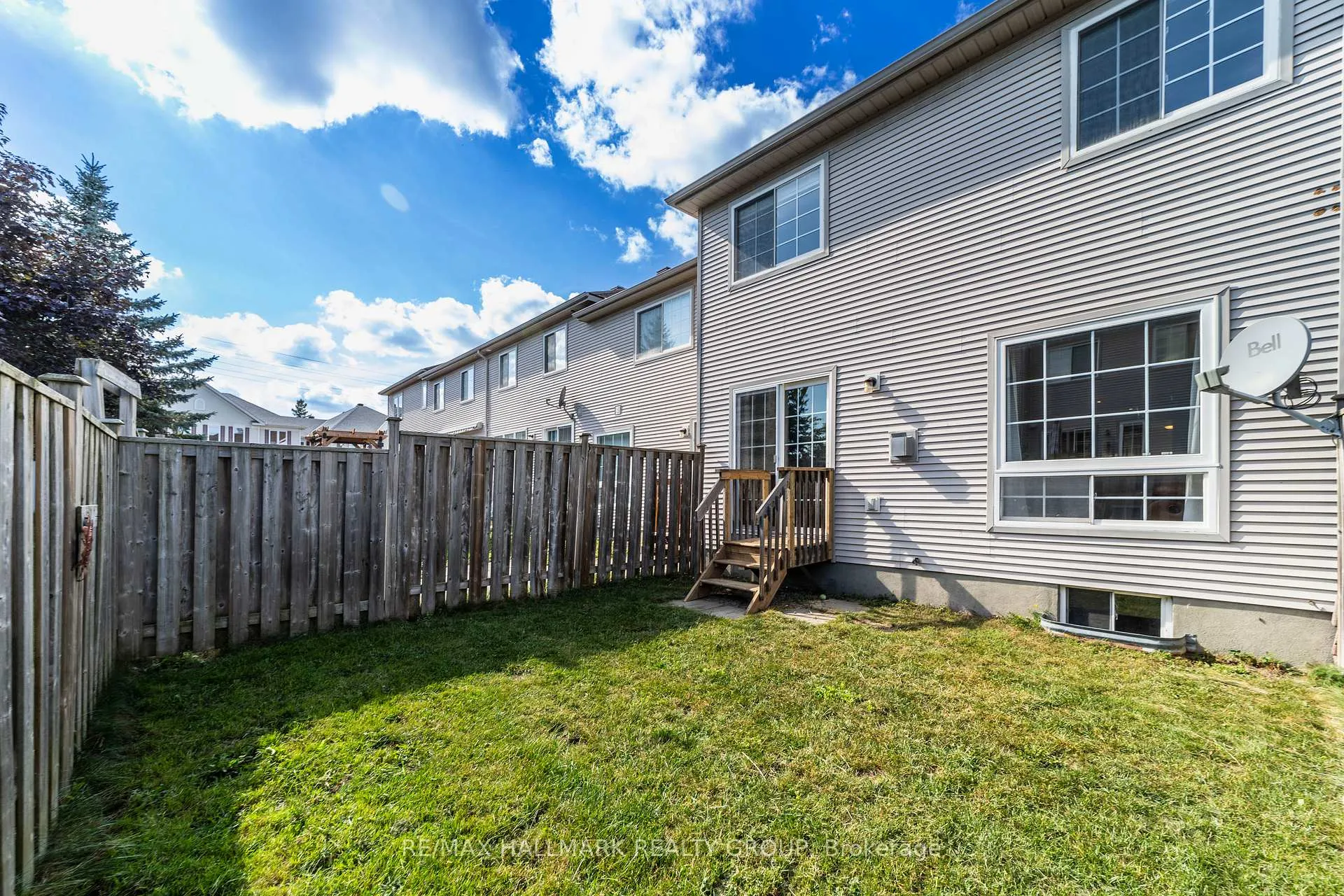 Photo 30 of 10 Fieldberry Private, Ottawa, Barrhaven - Stonebridge — HOMEH