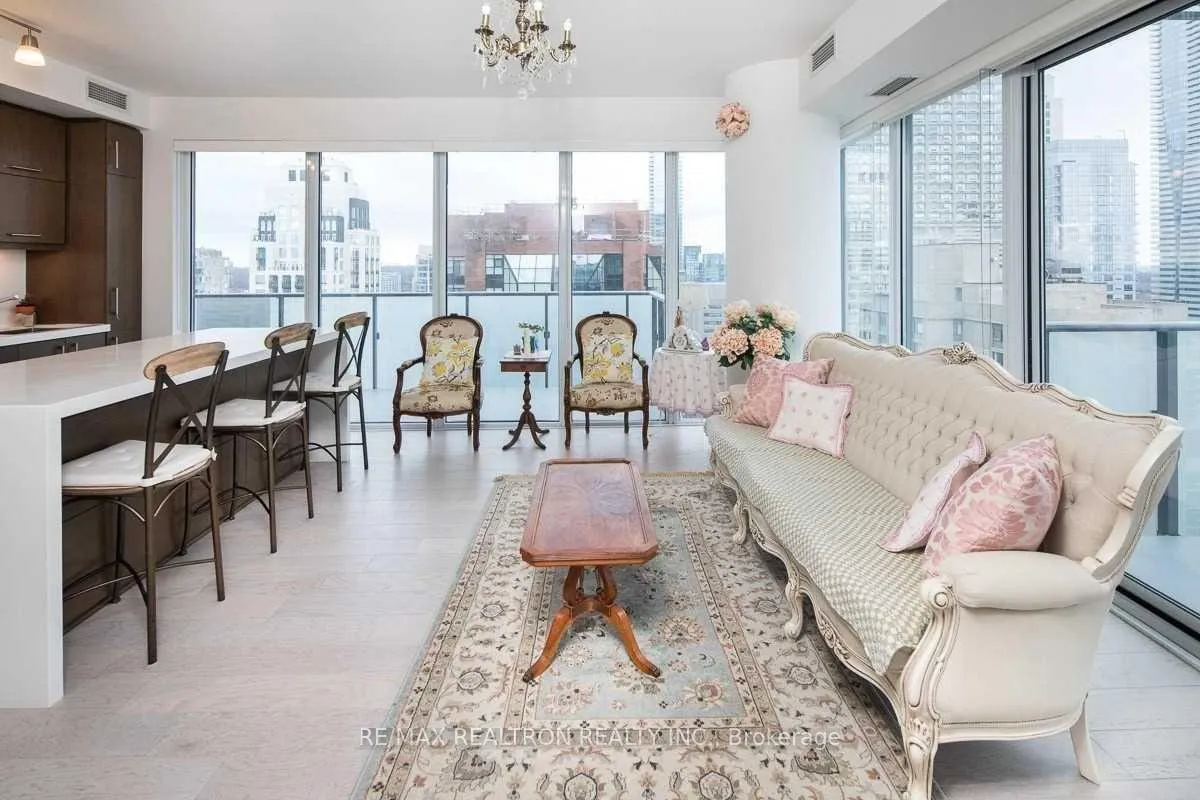 Photo 6 of Unit 2310, 1080 Bay Street, Toronto, Bay Street Corridor — HOMEH
