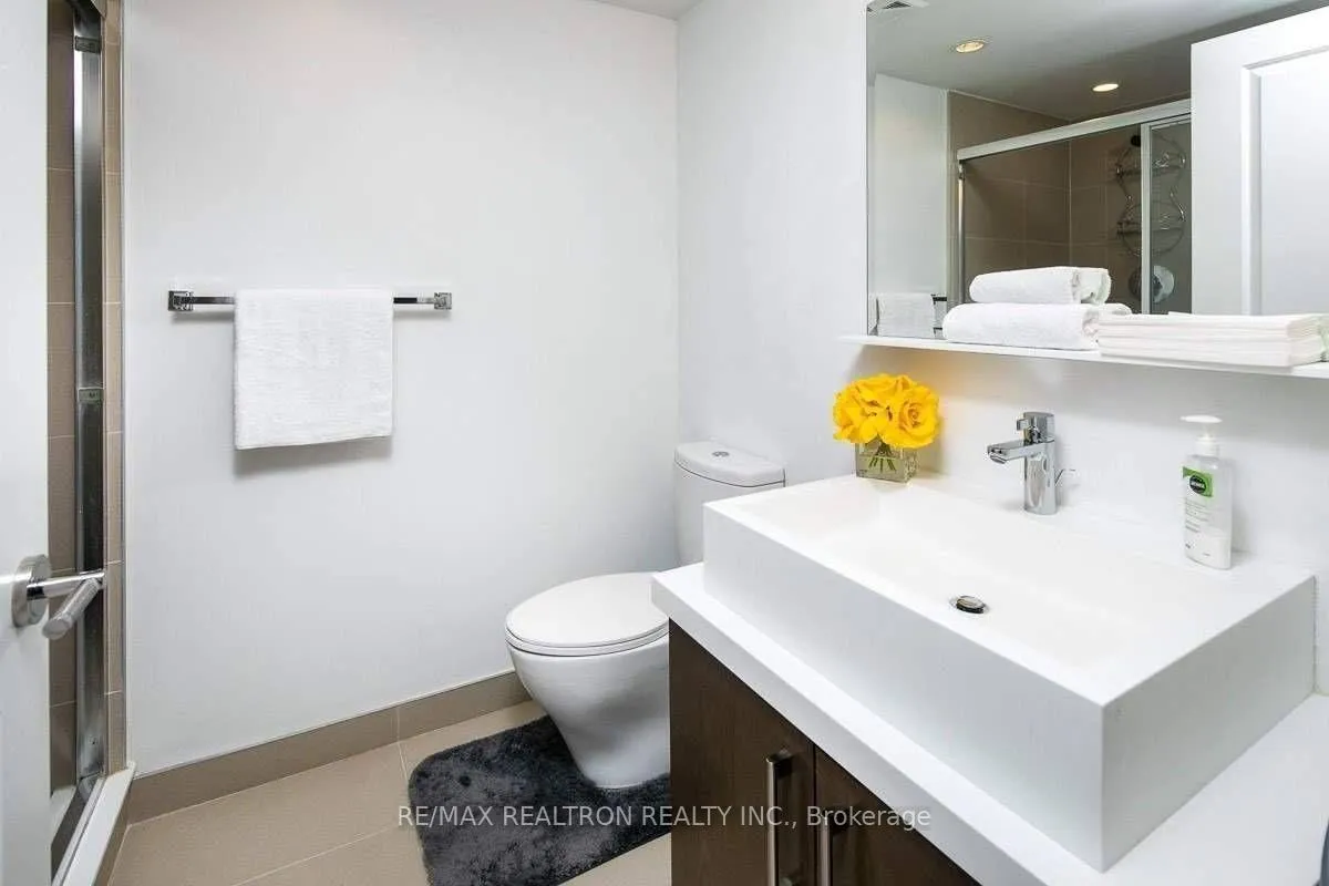 Photo 13 of Unit 2310, 1080 Bay Street, Toronto, Bay Street Corridor — HOMEH