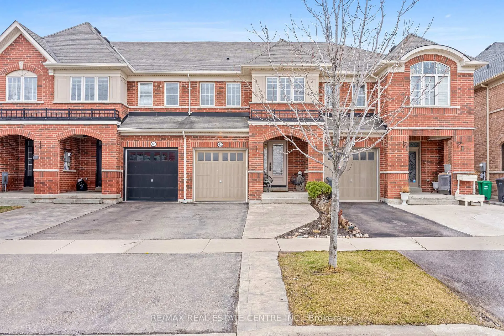 Photo 3 of 62 Sussexvale Drive, Brampton, Sandringham-Wellington — HOMEH