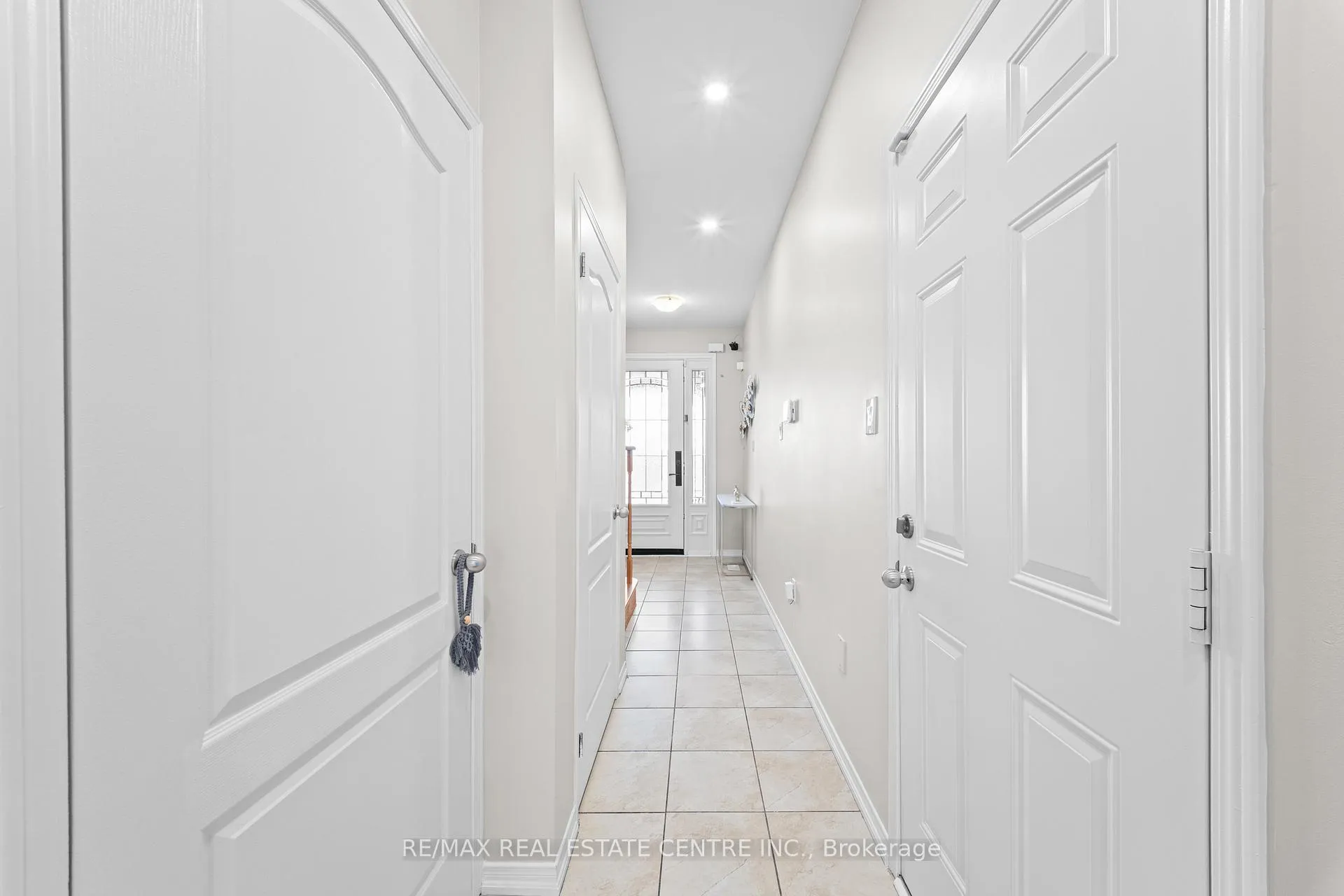 Photo 7 of 62 Sussexvale Drive, Brampton, Sandringham-Wellington — HOMEH