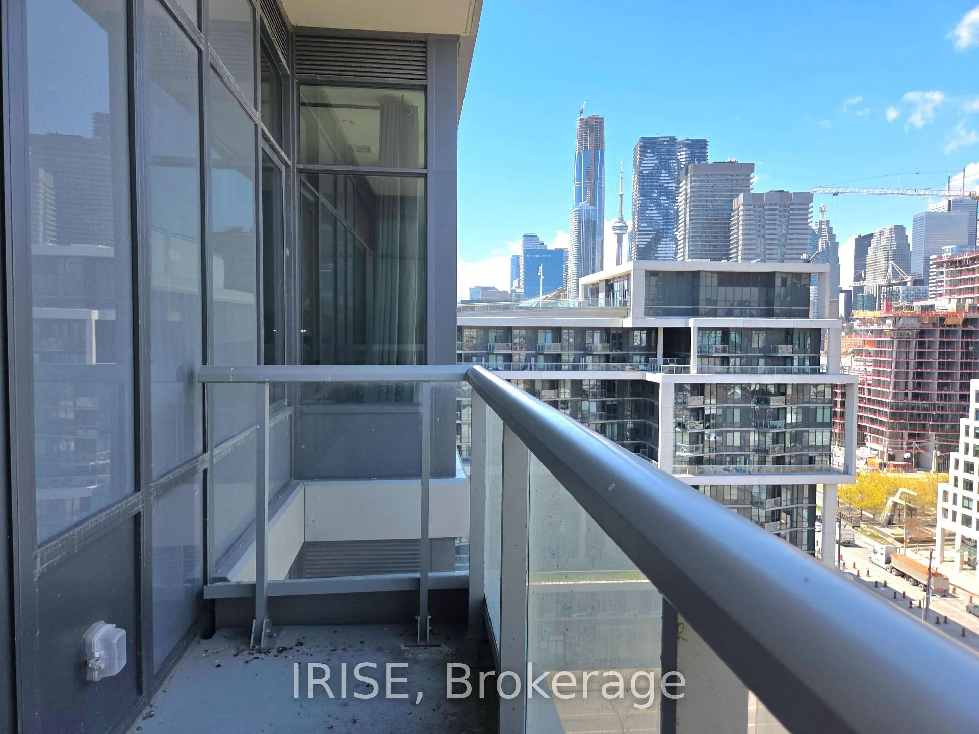 Photo 1 of Unit SPH24, 1 Edgewater Drive, Toronto, Waterfront Communities — HOMEH