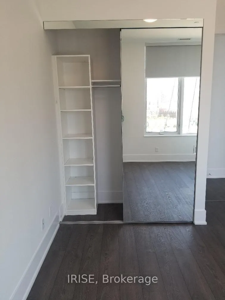 Photo 12 of Unit SPH24, 1 Edgewater Drive, Toronto, Waterfront Communities — HOMEH