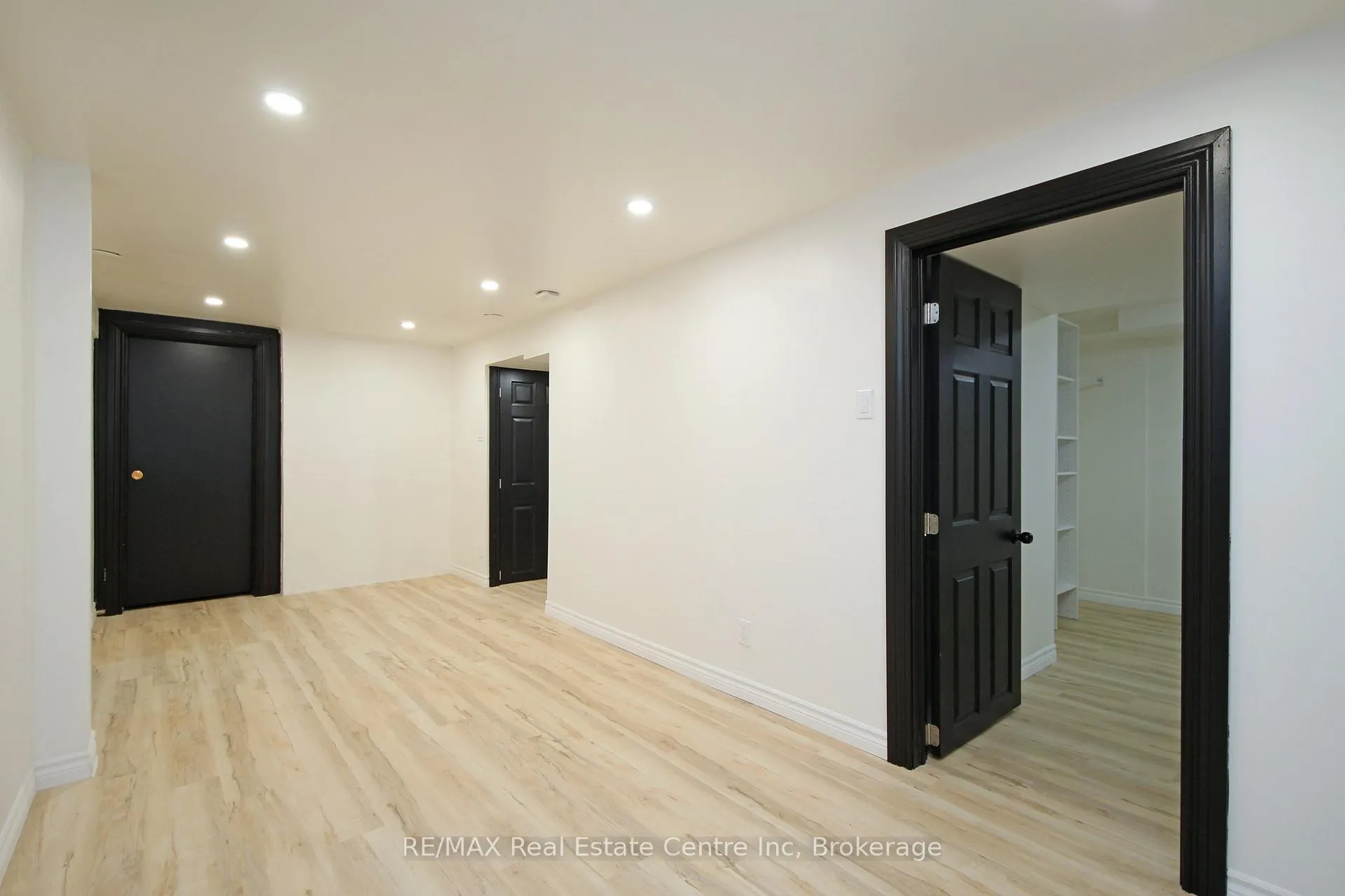 Photo 20 of Unit Basement Apt., 46 Talbot Street, Guelph, Dovercliffe Park/Old University — HOMEH