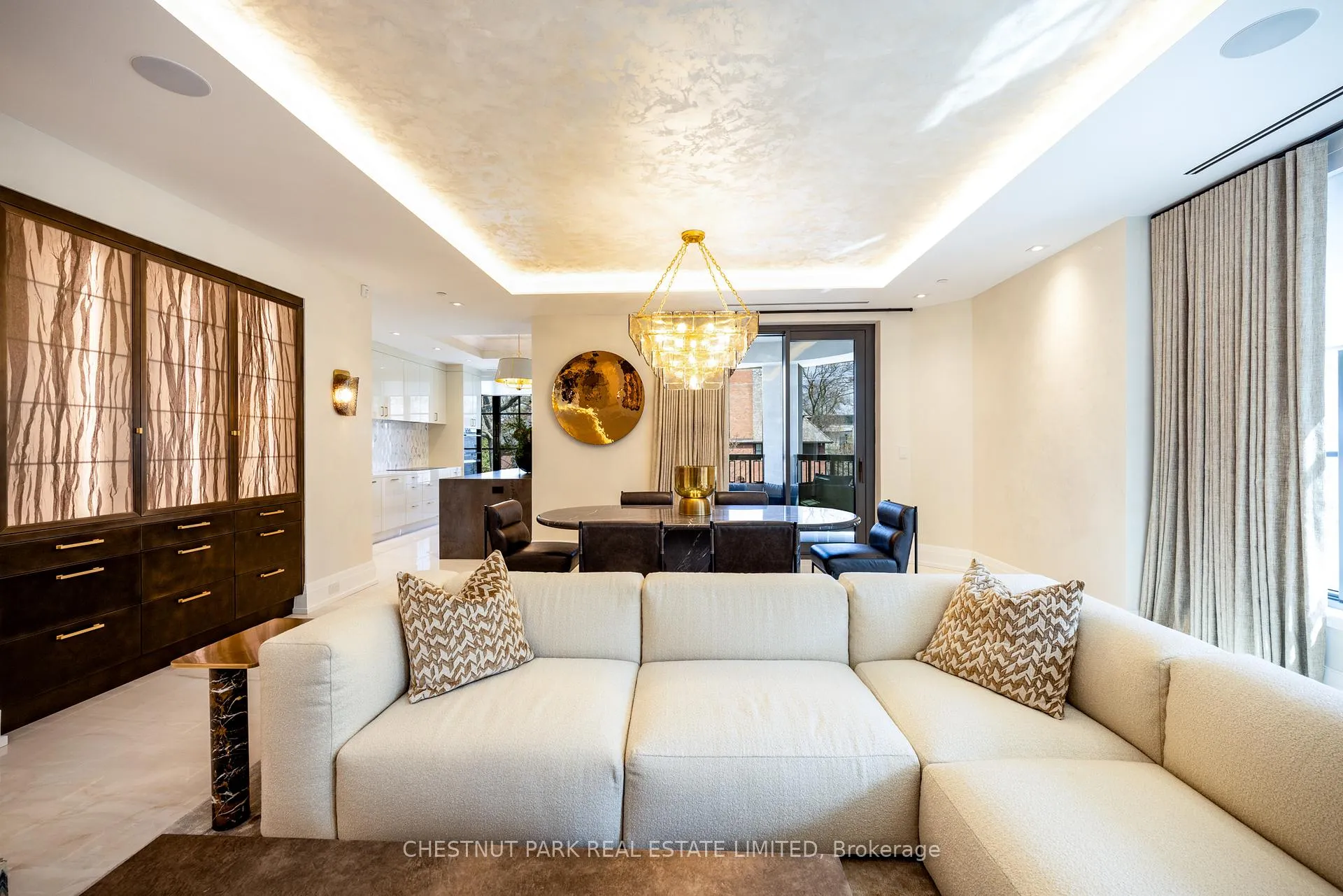 Photo 9 of Unit 302, 77 Clarendon Avenue, Toronto, Casa Loma — HOMEH