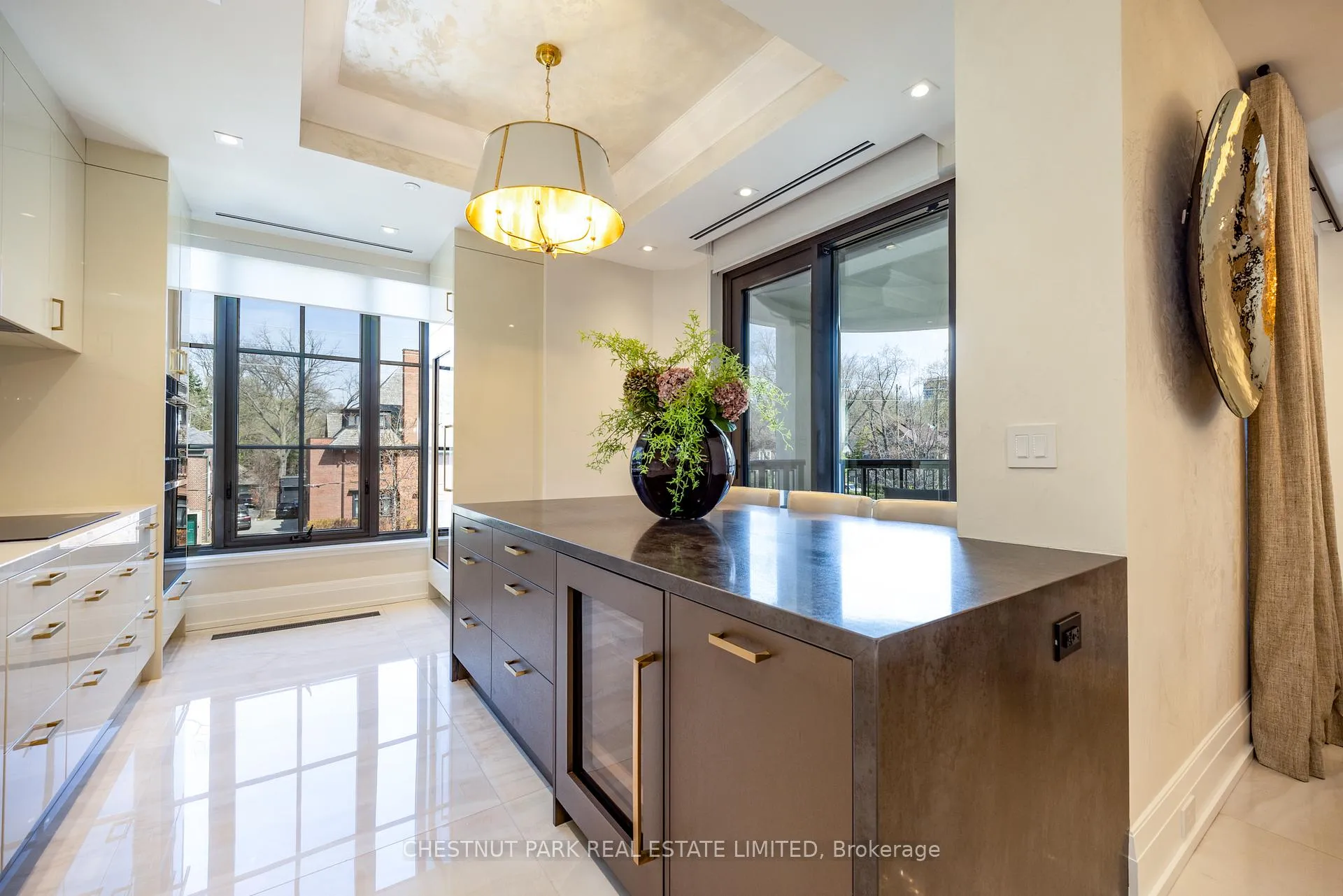Photo 12 of Unit 302, 77 Clarendon Avenue, Toronto, Casa Loma — HOMEH