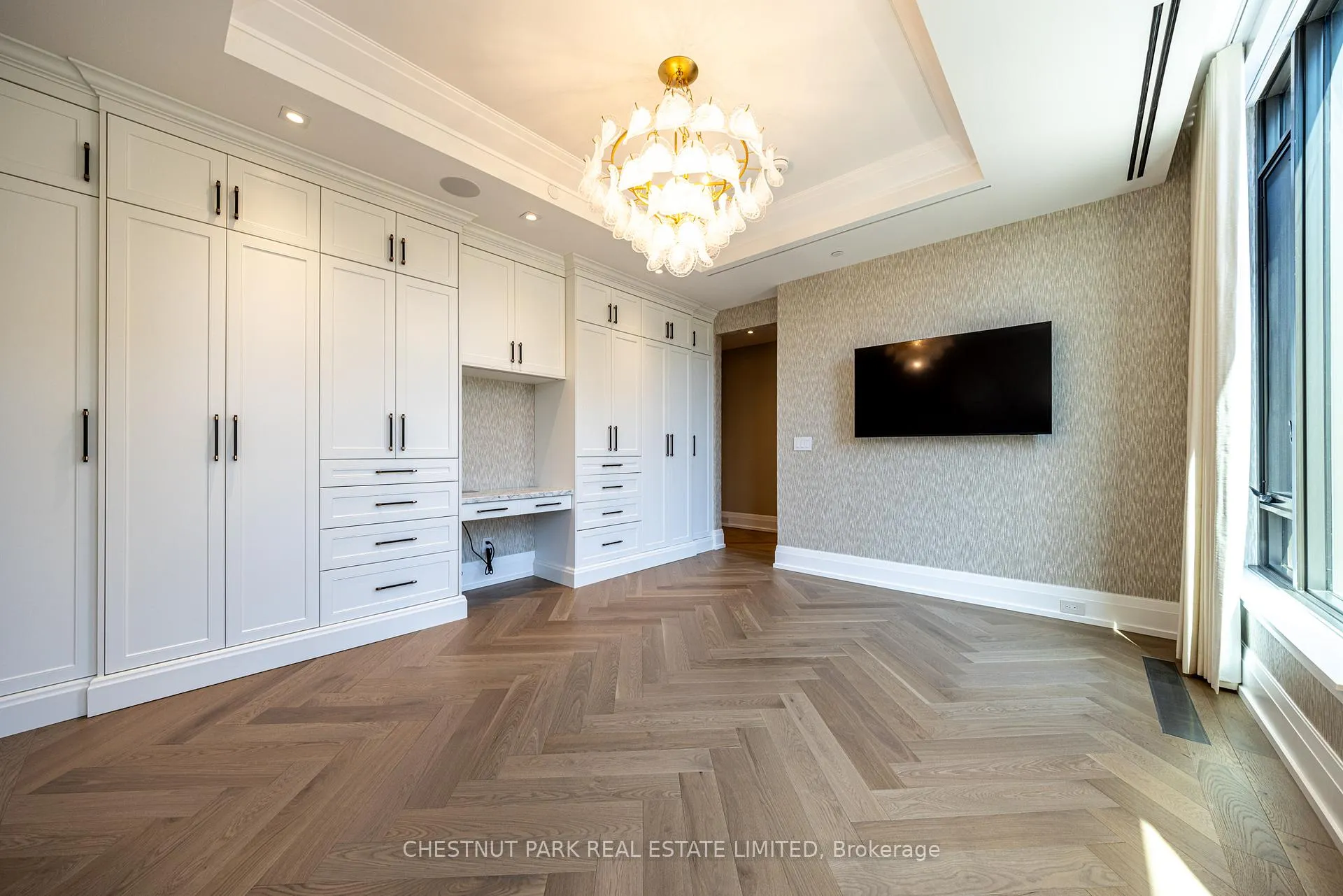 Photo 15 of Unit 302, 77 Clarendon Avenue, Toronto, Casa Loma — HOMEH