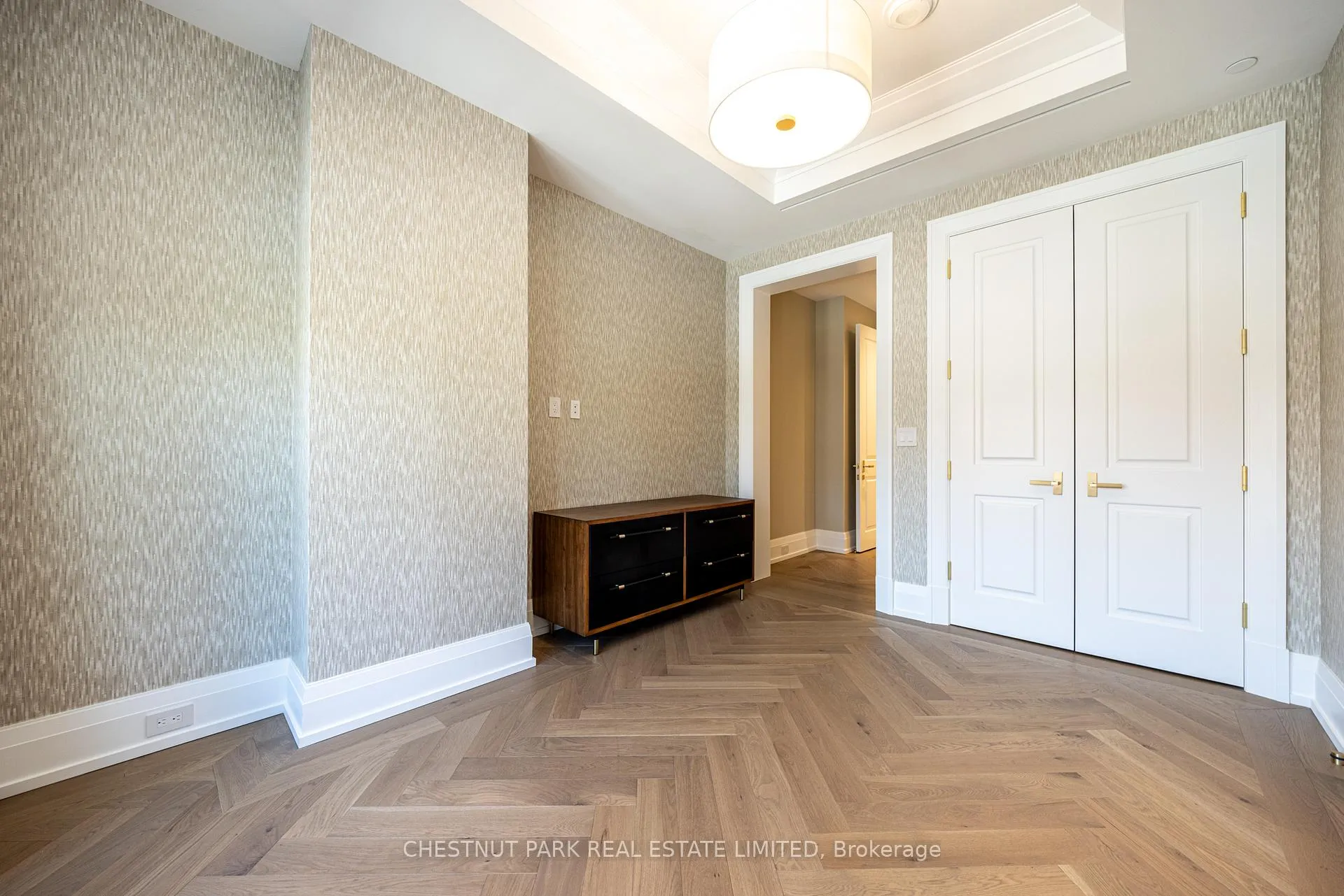 Photo 23 of Unit 302, 77 Clarendon Avenue, Toronto, Casa Loma — HOMEH
