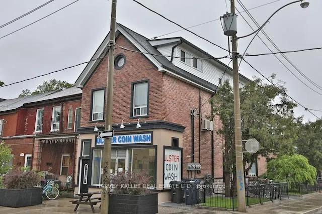 Photo 2 of Unit 3, 202 Lippincot Street, Toronto, University — HOMEH