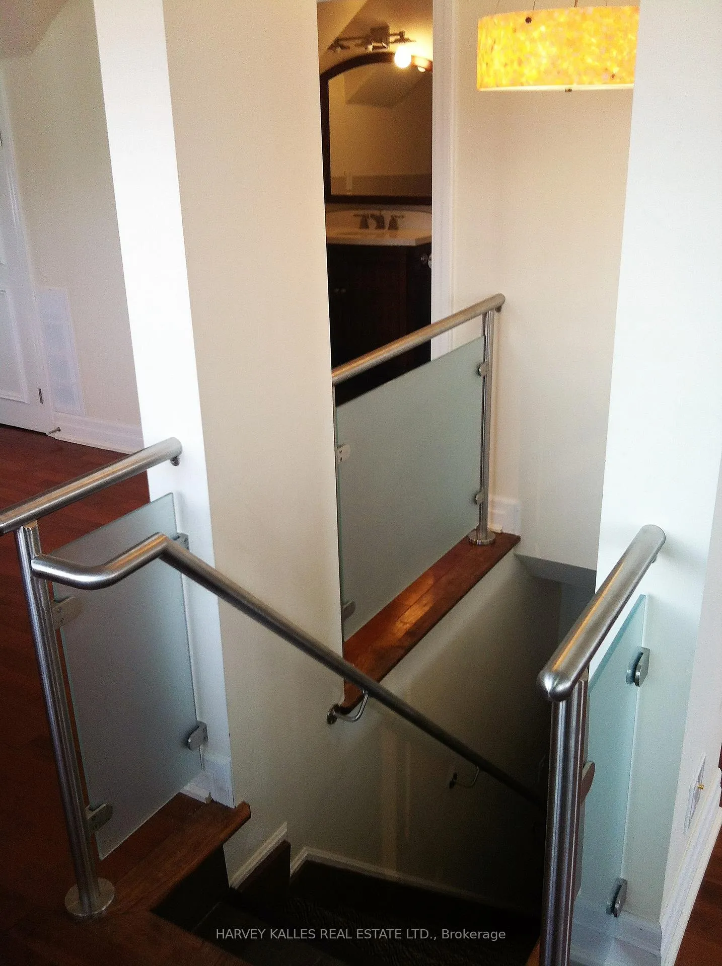 Photo 10 of Unit 3, 202 Lippincot Street, Toronto, University — HOMEH
