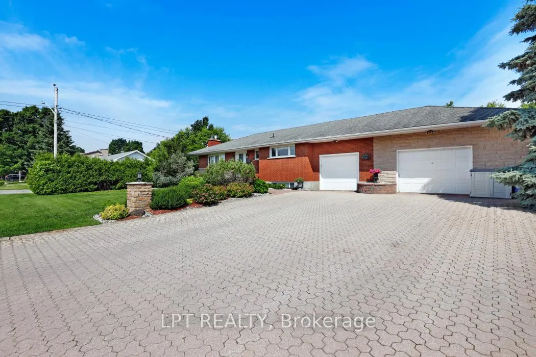 Photo 2 of 1773 St Barbara Street, Ottawa, Blossom Park/Leitrim — HOMEH