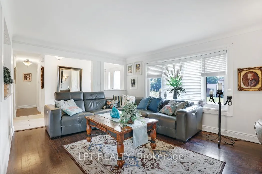 Photo 7 of 1773 St Barbara Street, Ottawa, Blossom Park/Leitrim — HOMEH