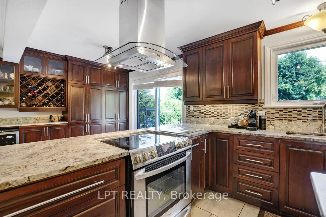 Photo 11 of 1773 St Barbara Street, Ottawa, Blossom Park/Leitrim — HOMEH