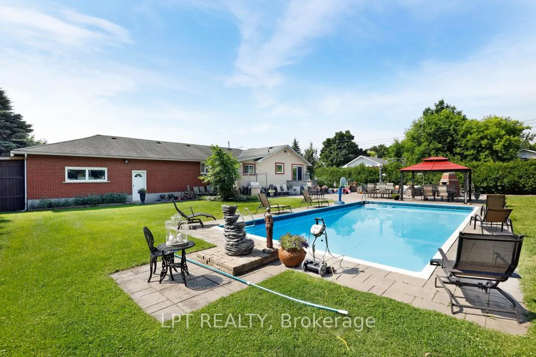 Photo 23 of 1773 St Barbara Street, Ottawa, Blossom Park/Leitrim — HOMEH