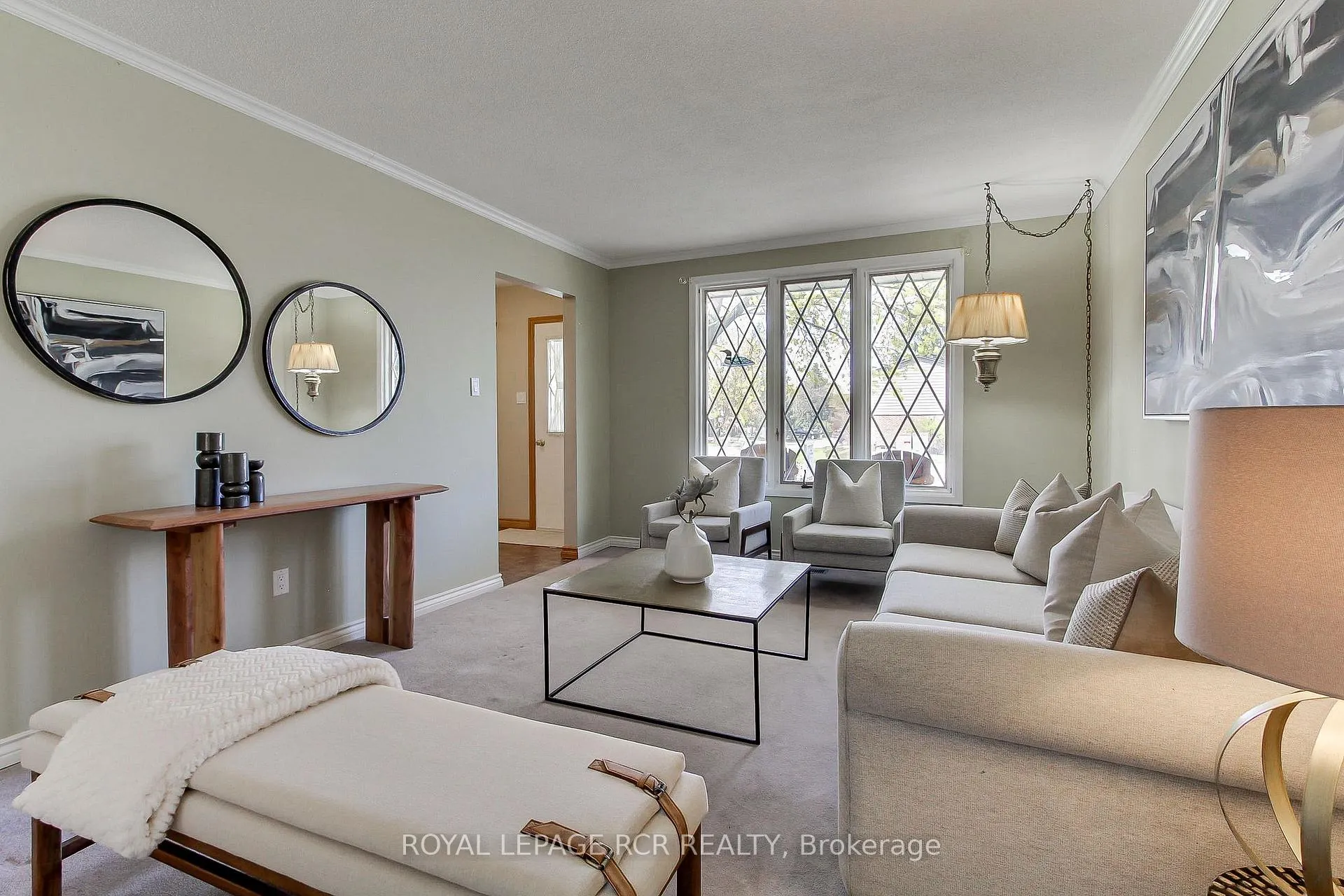 Photo 9 of 408 Handley Crescent, Newmarket, Central Newmarket — HOMEH