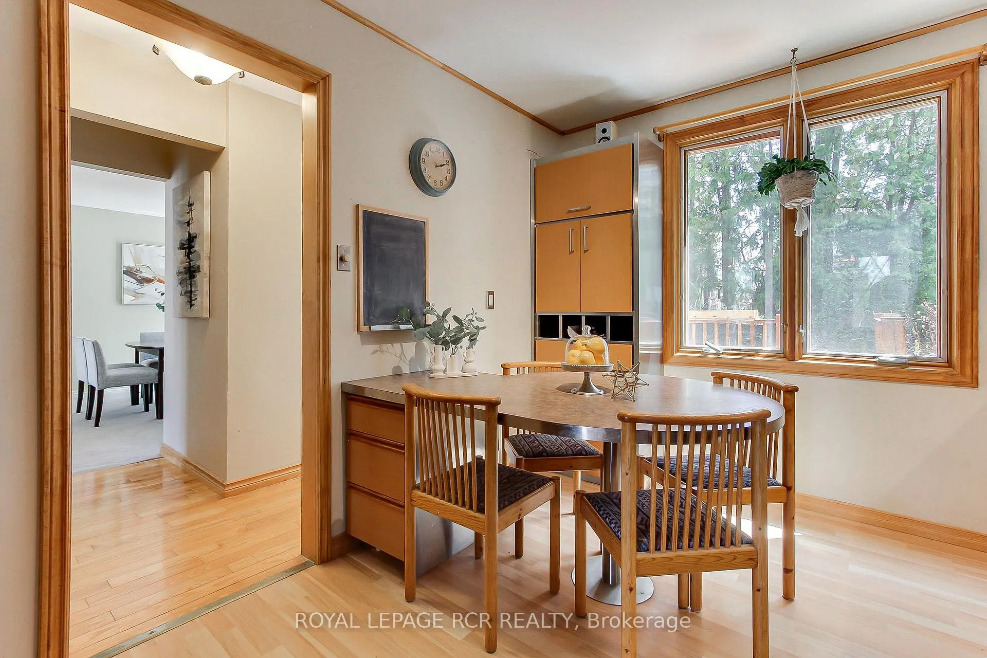 Photo 20 of 408 Handley Crescent, Newmarket, Central Newmarket — HOMEH