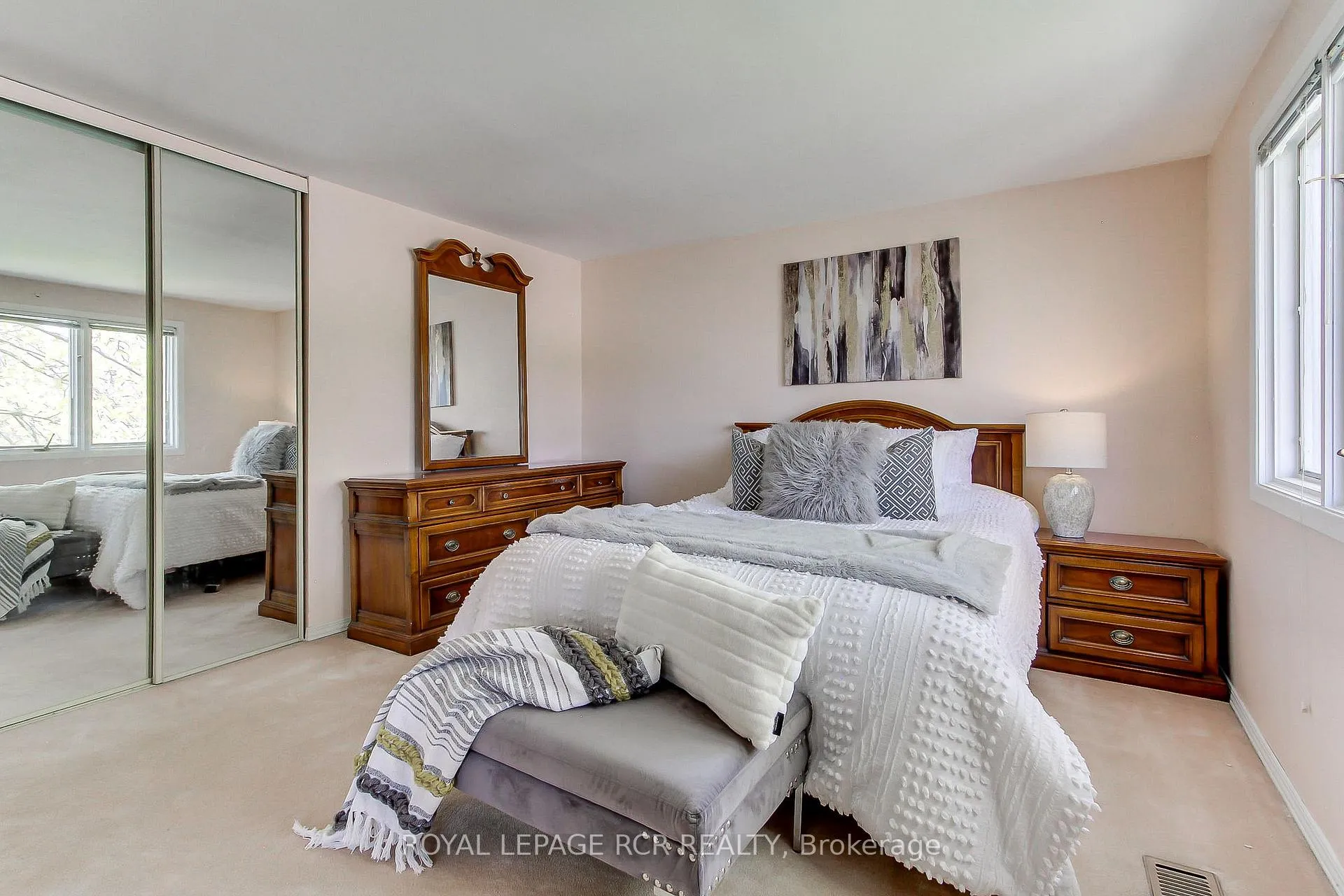 Photo 29 of 408 Handley Crescent, Newmarket, Central Newmarket — HOMEH