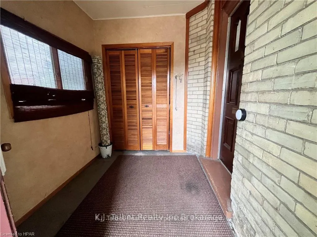 Photo 5 of Unit UNIT #1, 118 Toronto Street, Goderich, Goderich (Town) — HOMEH