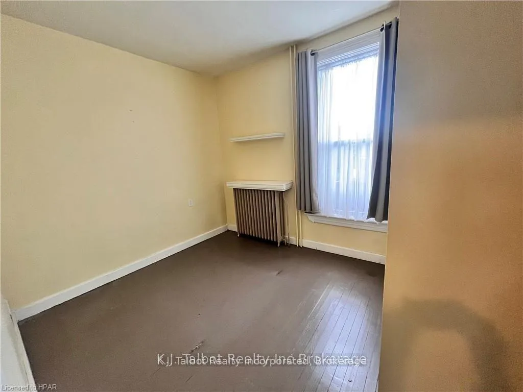 Photo 14 of Unit UNIT #1, 118 Toronto Street, Goderich, Goderich (Town) — HOMEH