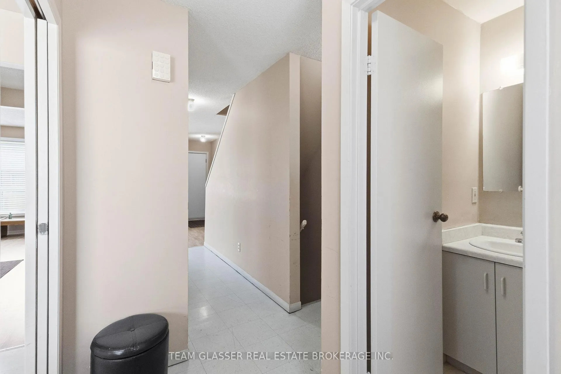 Photo 15 of Unit 41, 595 Third Street, London, East H — HOMEH