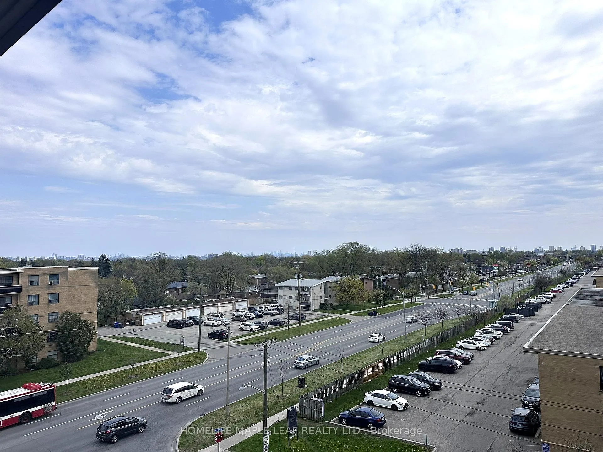 Photo 8 of Unit 614, 80 Esther Lorrie Drive, Etobicoke, West Humber-Clairville — HOMEH