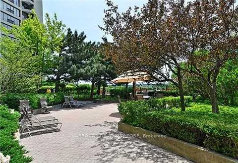 Photo 12 of Unit 405, 65 Harbour Square, Toronto, Waterfront Communities — HOMEH