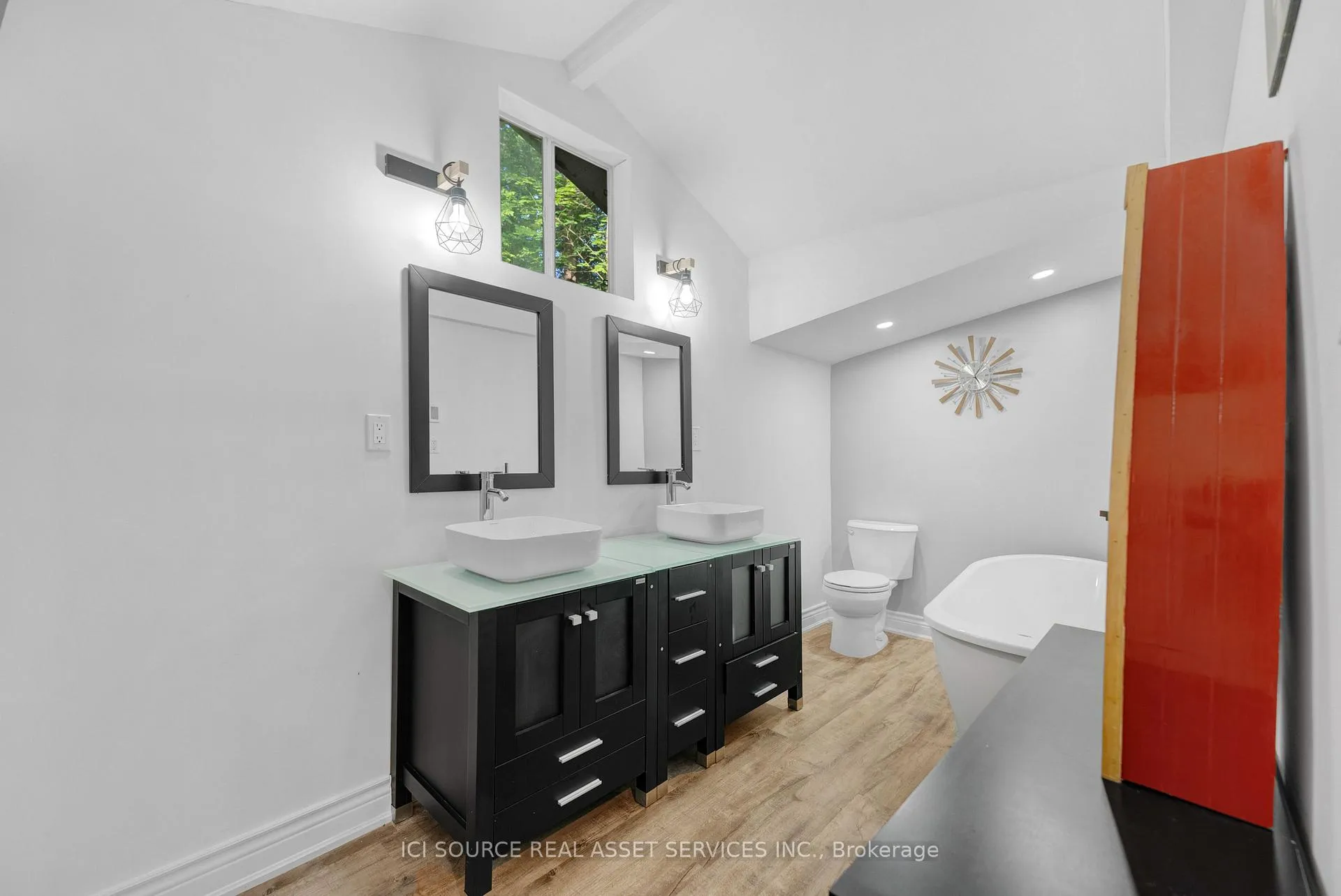 Photo 17 of 3526 Monck Road, Kawartha Lakes, Laxton/Digby/Longford — HOMEH