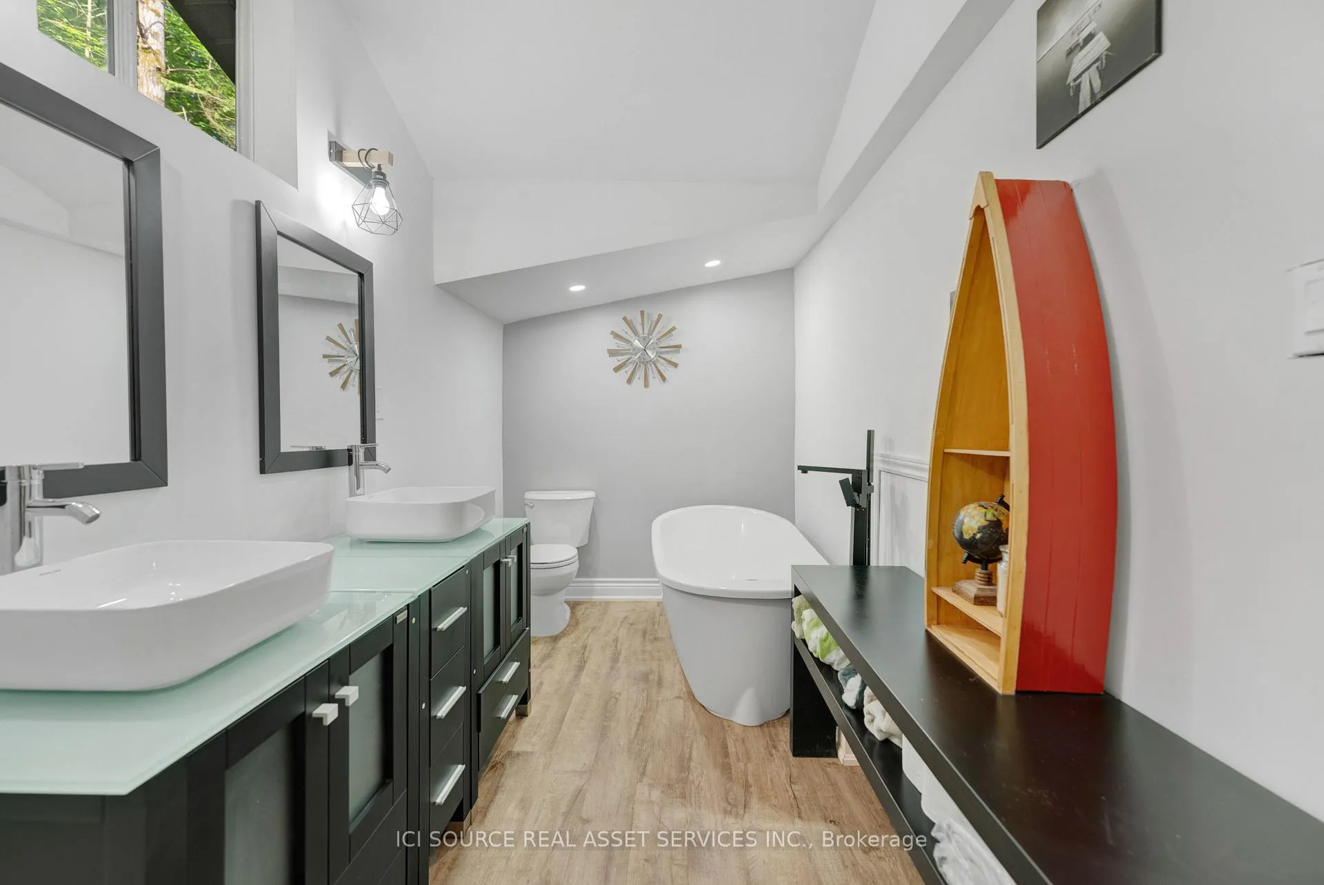 Photo 18 of 3526 Monck Road, Kawartha Lakes, Laxton/Digby/Longford — HOMEH