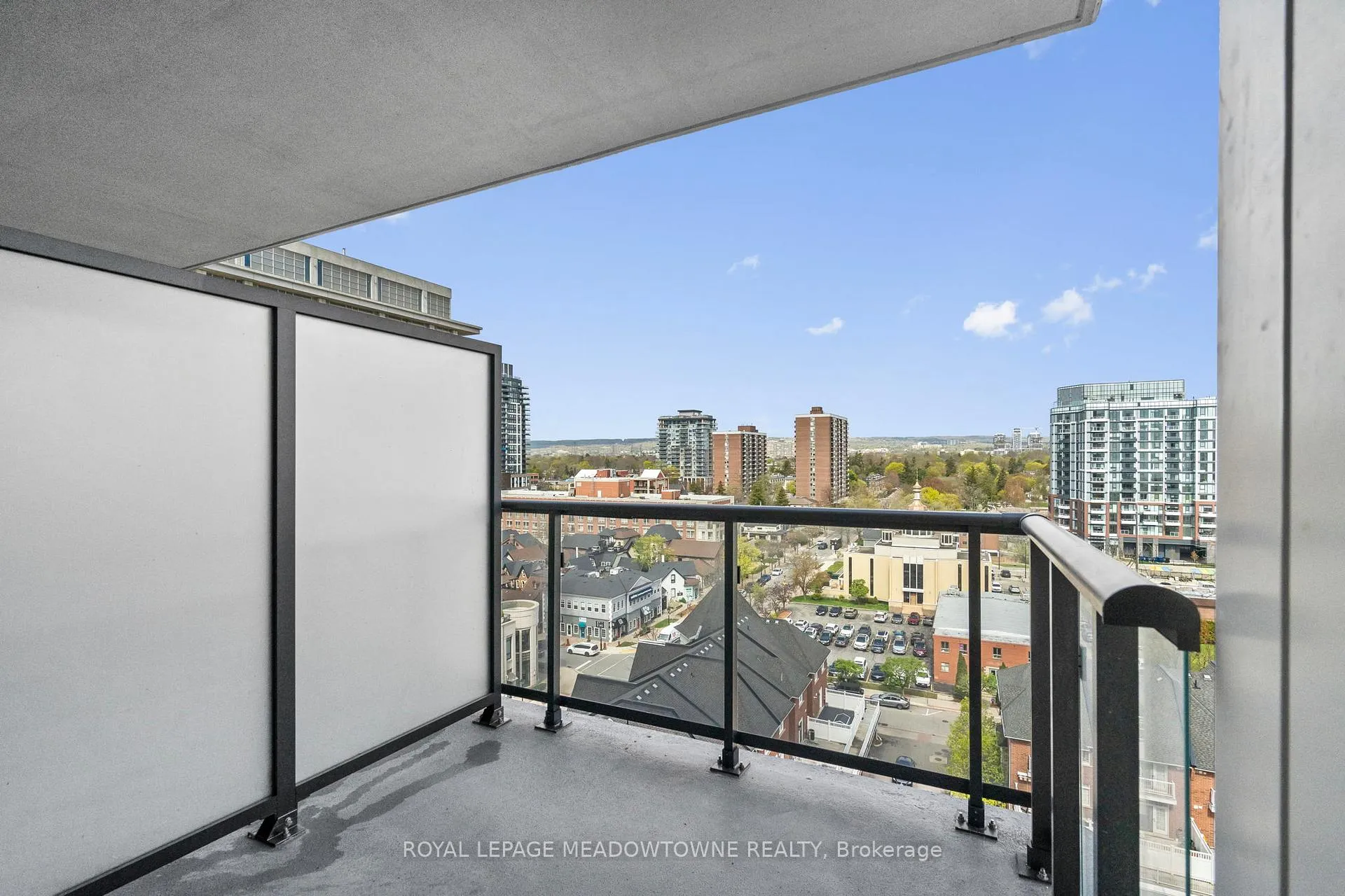 Photo 14 of Unit 902, 2075 Lakeshore Road, Burlington, Brant — HOMEH