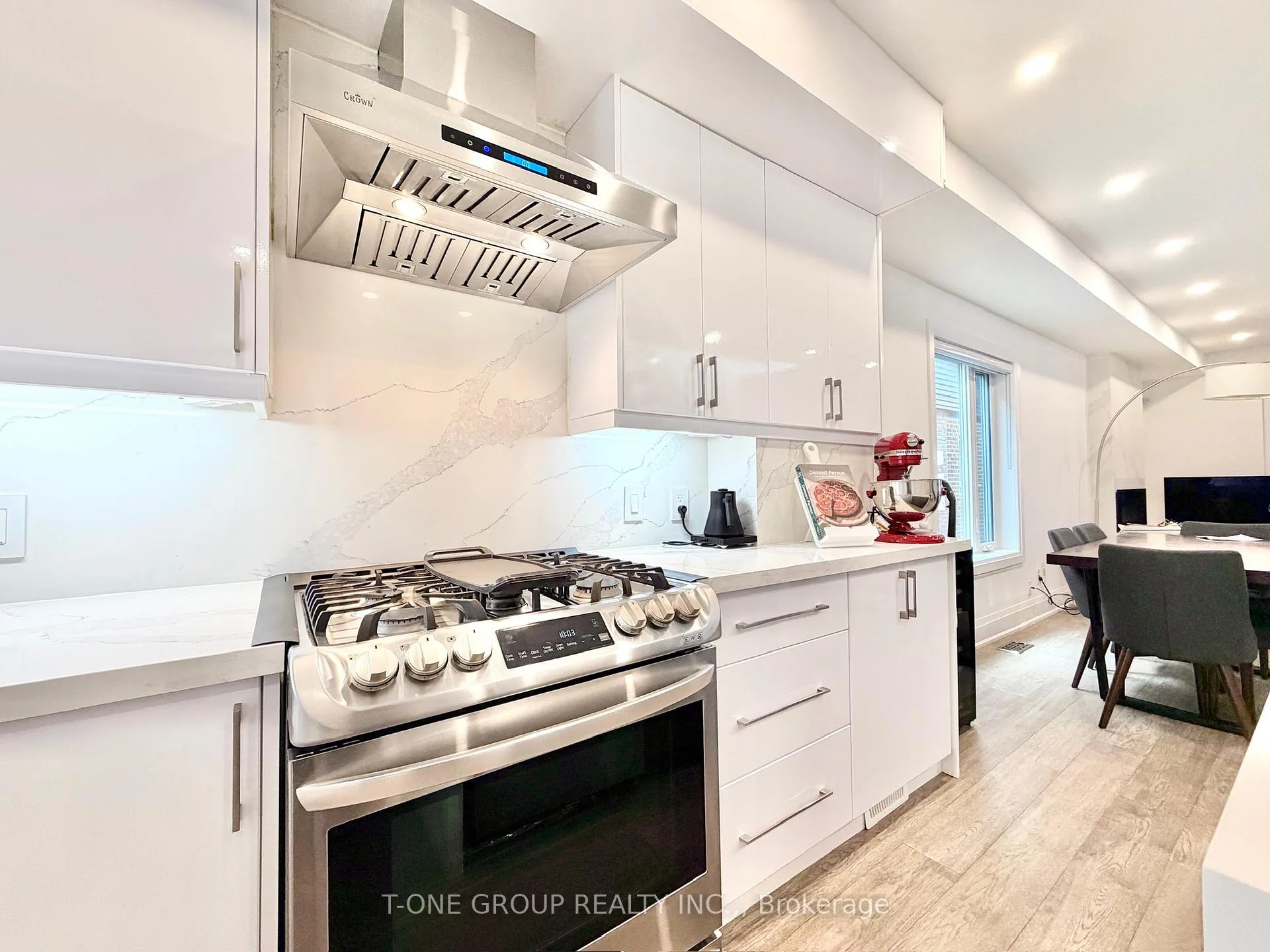 Photo 8 of 173 Drayton Avenue, Toronto, Woodbine Corridor — HOMEH