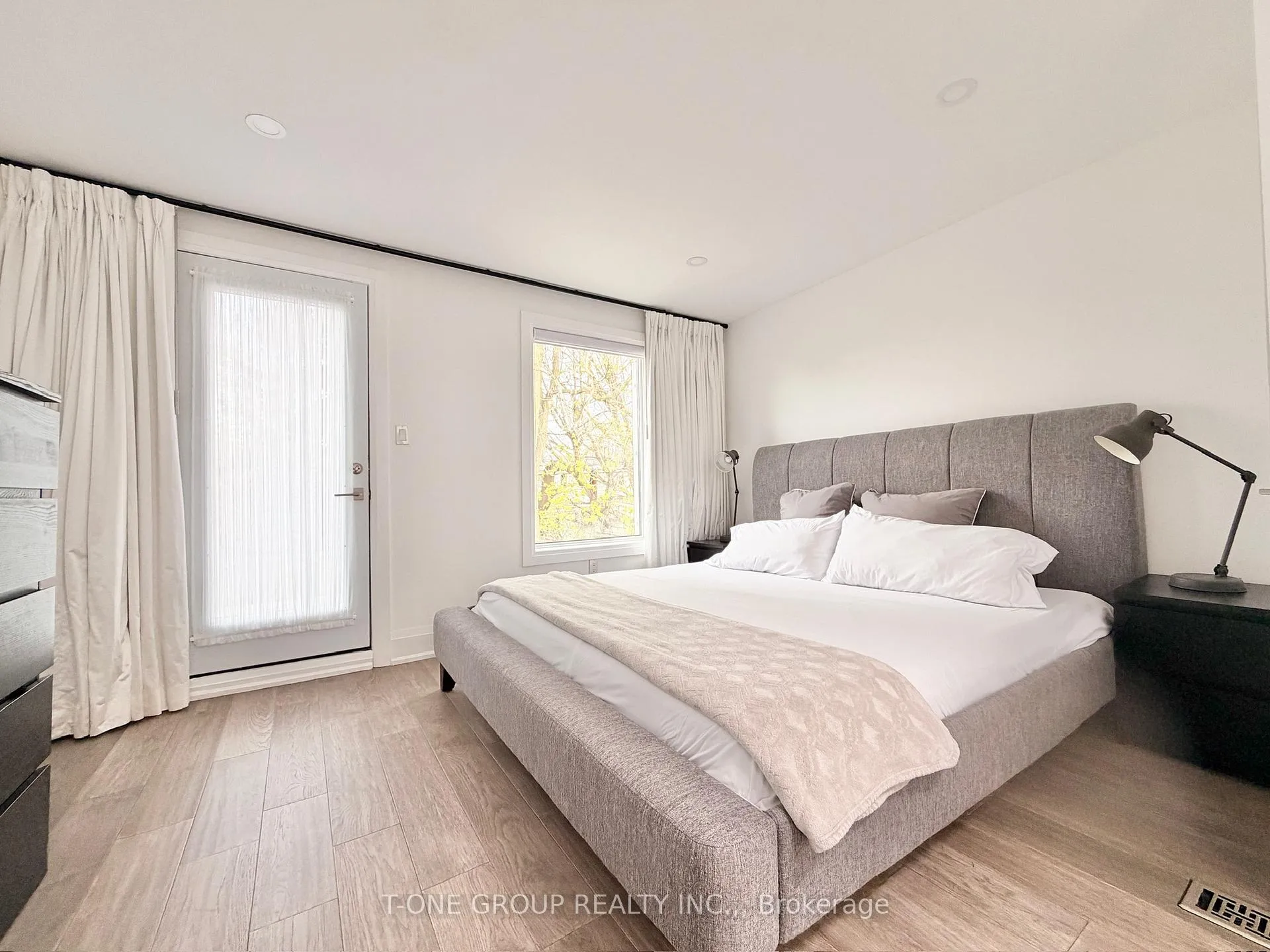 Photo 9 of 173 Drayton Avenue, Toronto, Woodbine Corridor — HOMEH