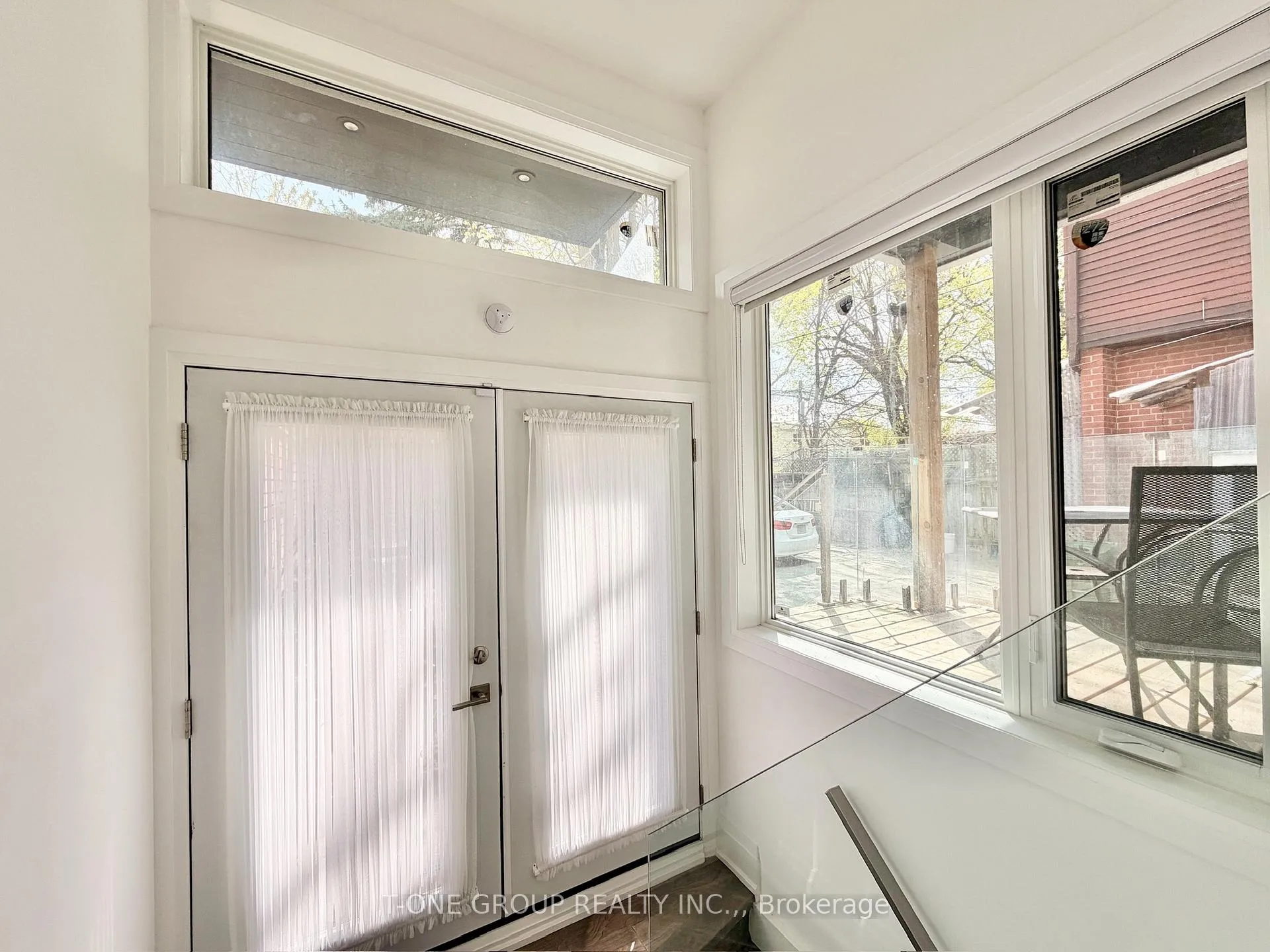 Photo 12 of 173 Drayton Avenue, Toronto, Woodbine Corridor — HOMEH